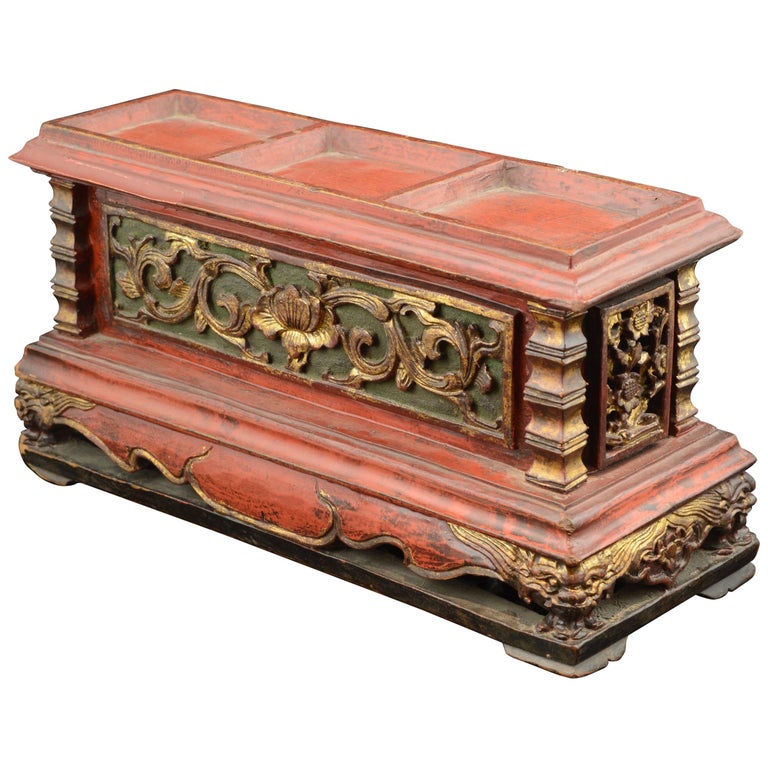 Offering Box "Chanab", Carved and Polychrome Wood, 19th Century For Sale