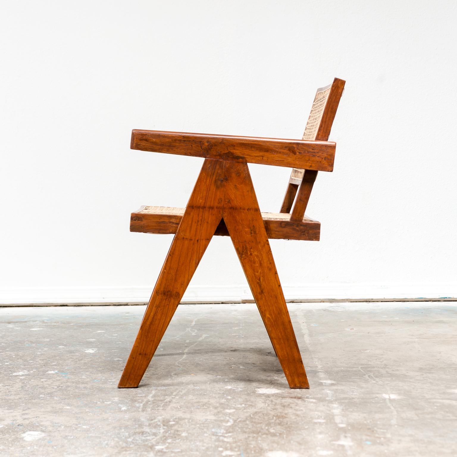 pierre jeanneret chair india