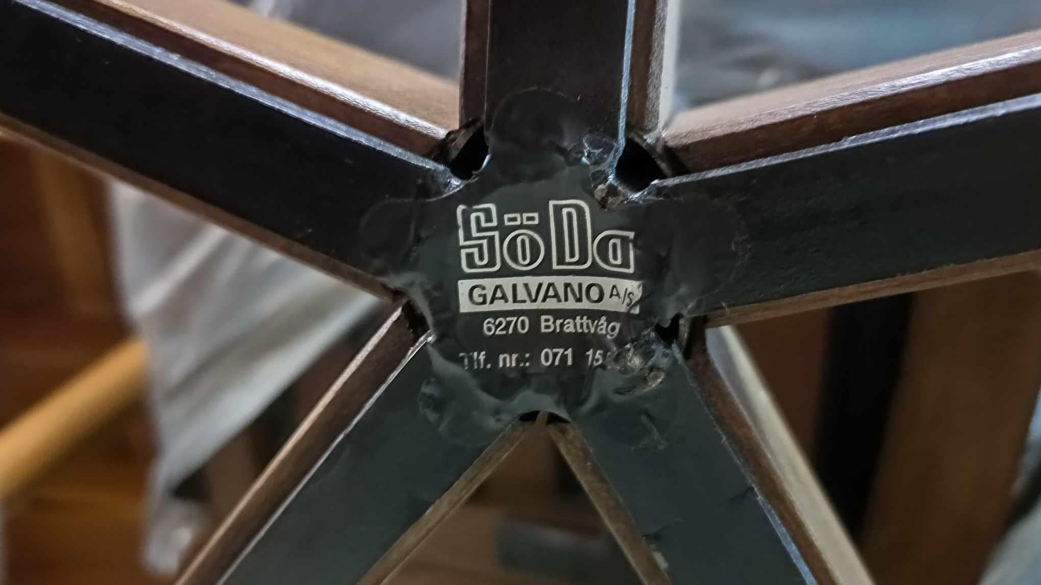 Fauteuil de bureau Soda Galvano Norvège des années 1960. en vente 8