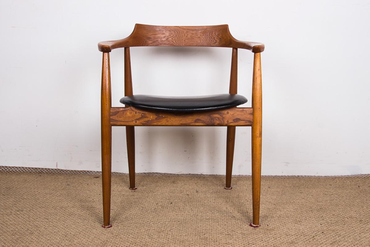 Européen Fauteuil de bureau en orme et teck skai modèle ST 750 Arne Wahl Iversen 1960. en vente