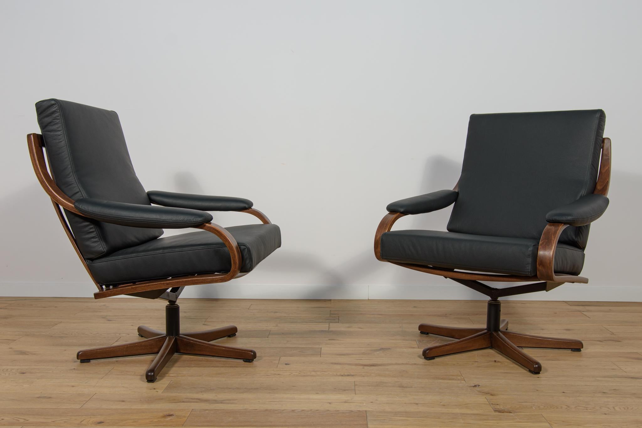 Office Armchairs from Soda Galvano, Norway, 1960s, set of 2 In Excellent Condition For Sale In GNIEZNO, 30