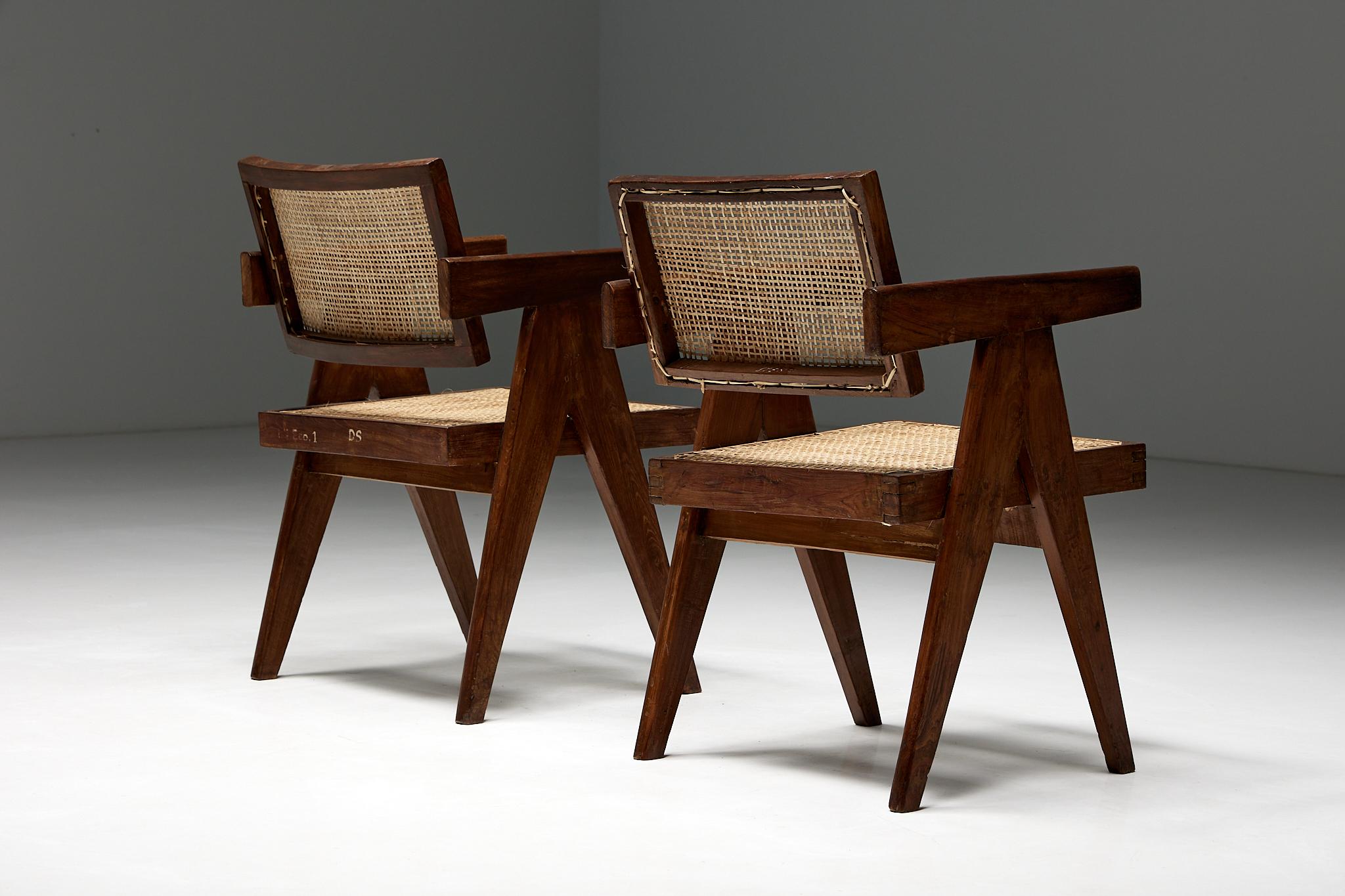 Indien Chaises de bureau en rotin de Pierre Jeanneret, Inde, 1955 en vente