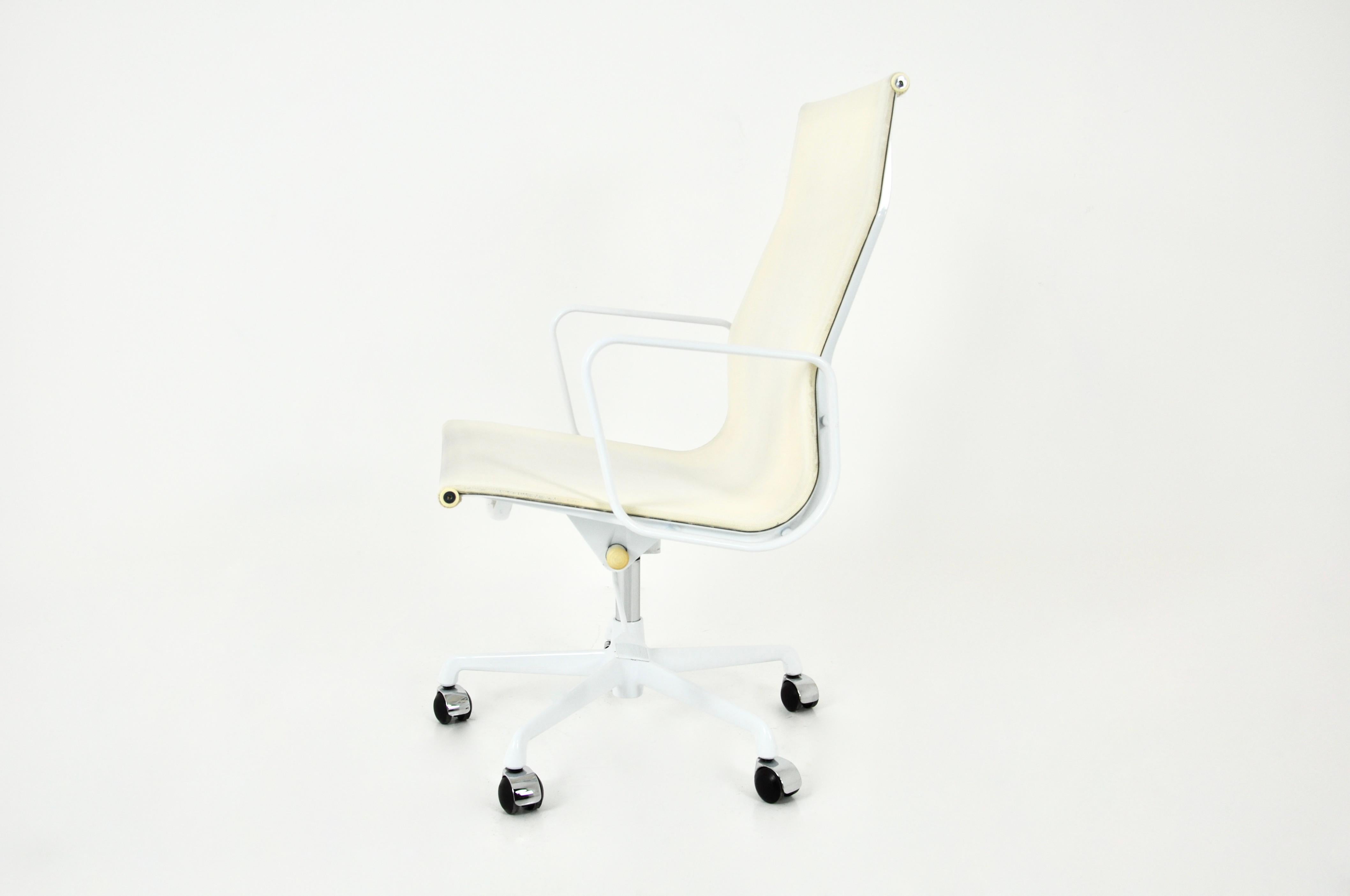 Aluminum Office Chair by Charles & Ray Eames for ICF, 1970s