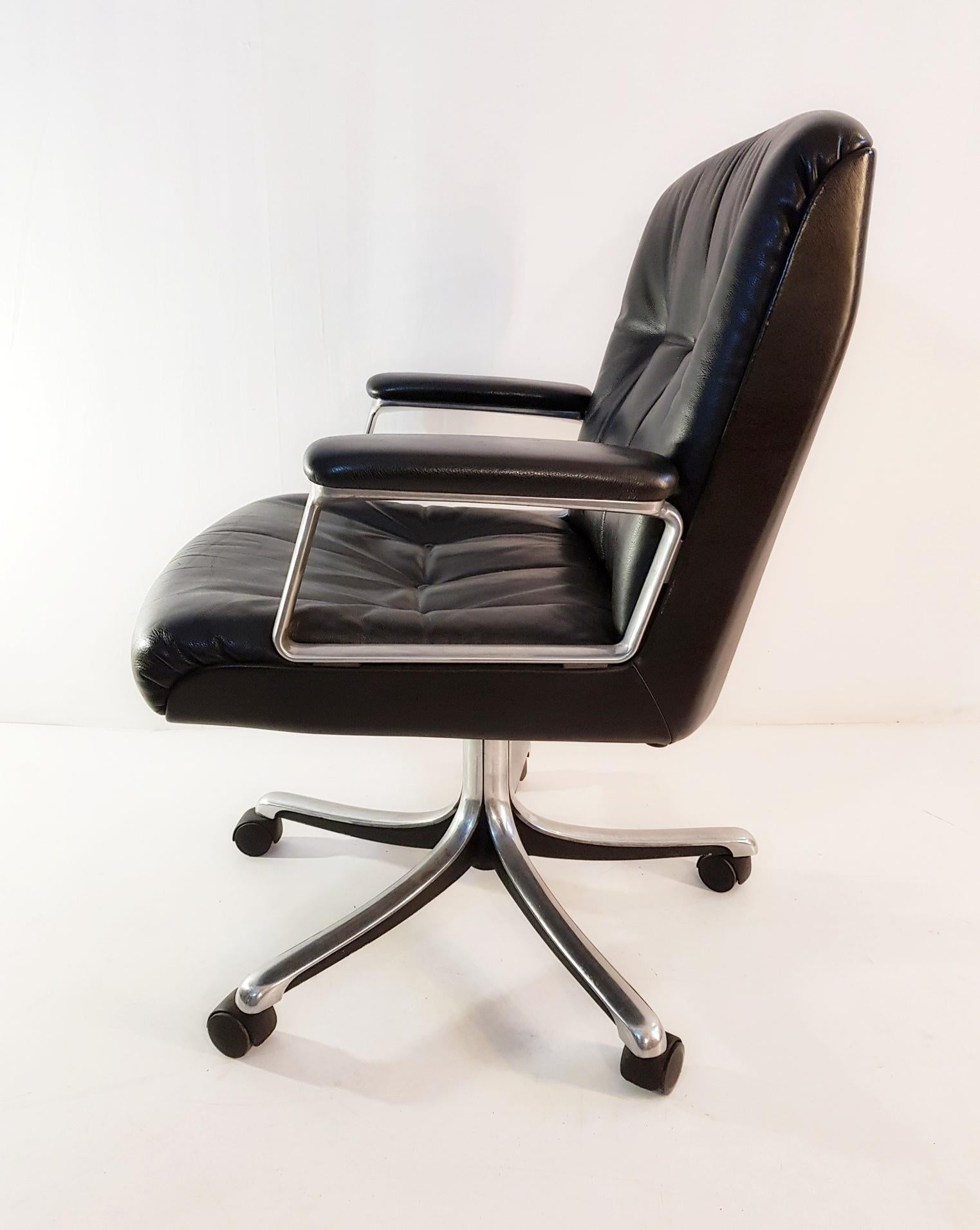 Cast Office Chair by Osvaldo Borsani P128 for Tecno