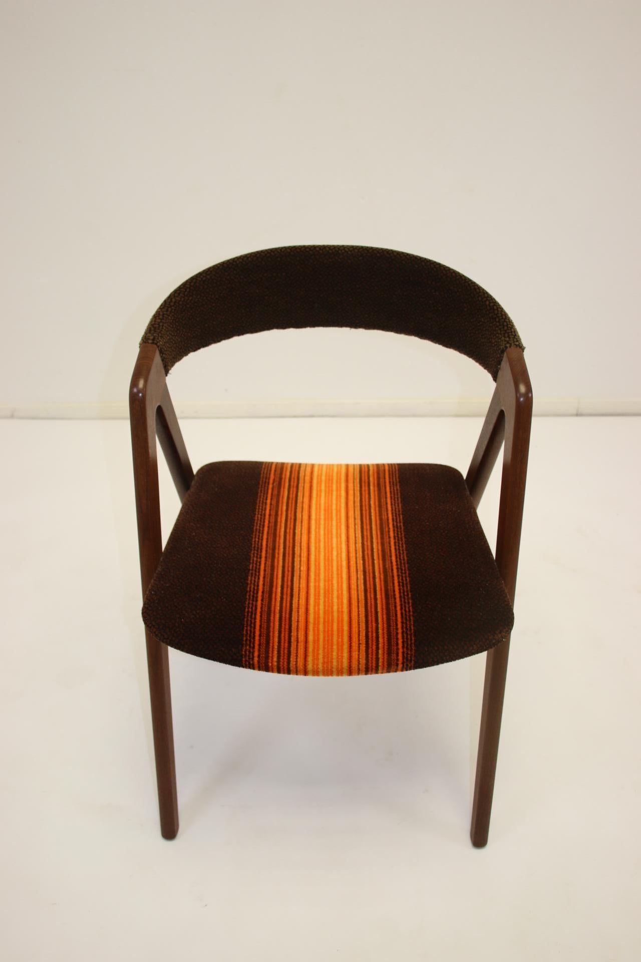 office chair wooden design