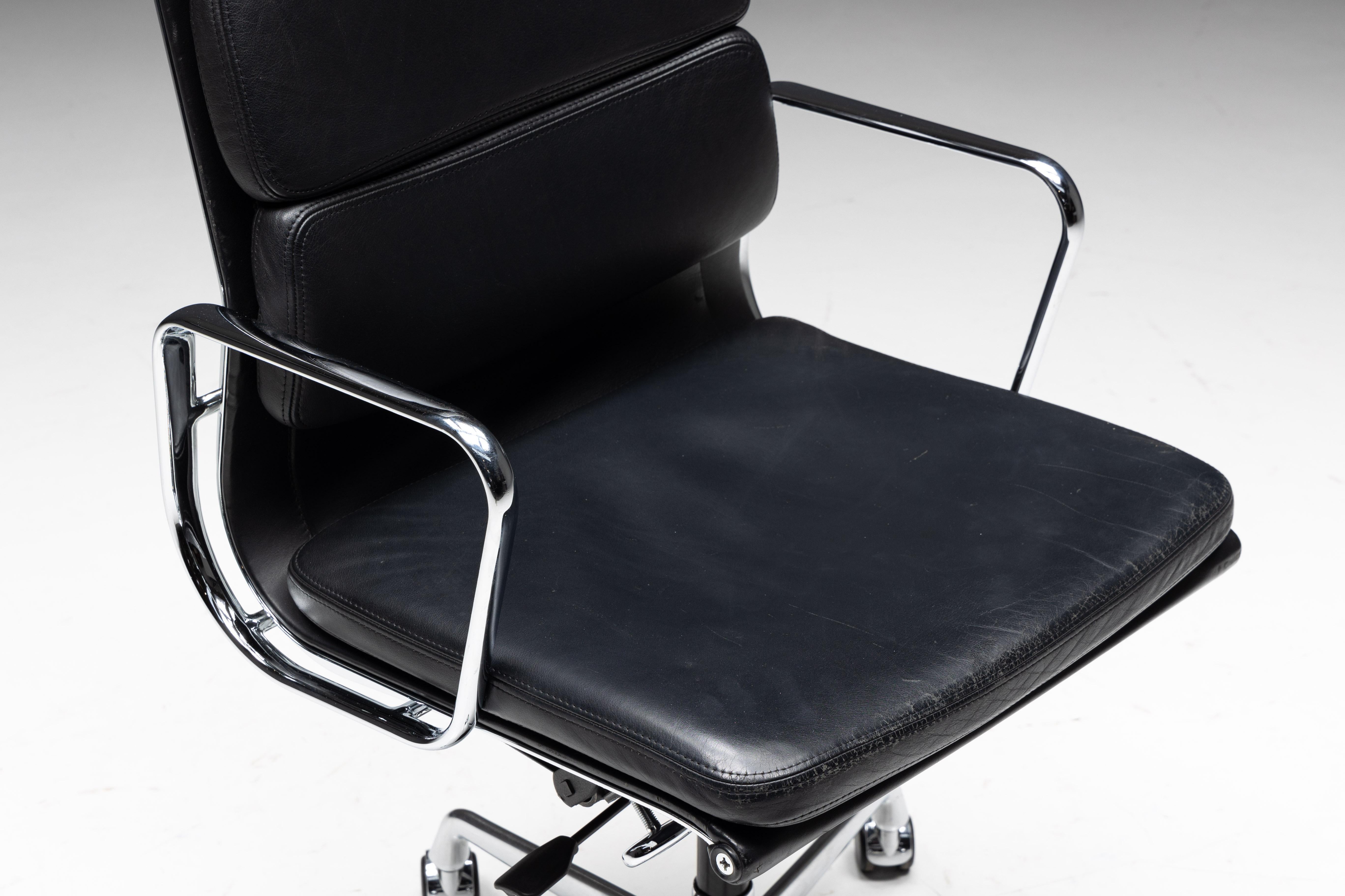 Mid-Century Modern Office Chair EA216 by Charles and Ray Eames for Vitra, Germany, 1960s For Sale