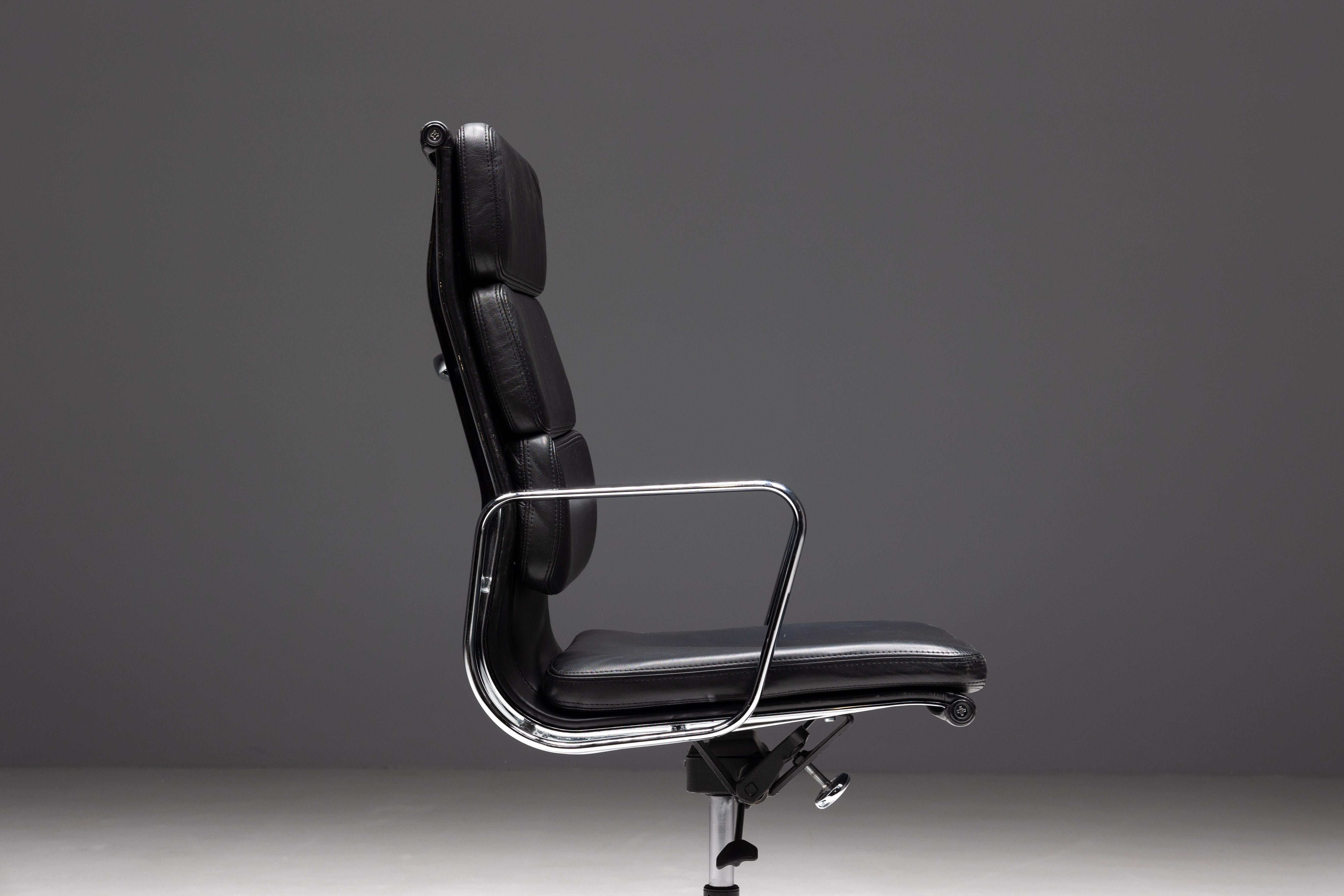 Office Chair EA216 by Charles and Ray Eames for Vitra, Germany, 1960s For Sale 3