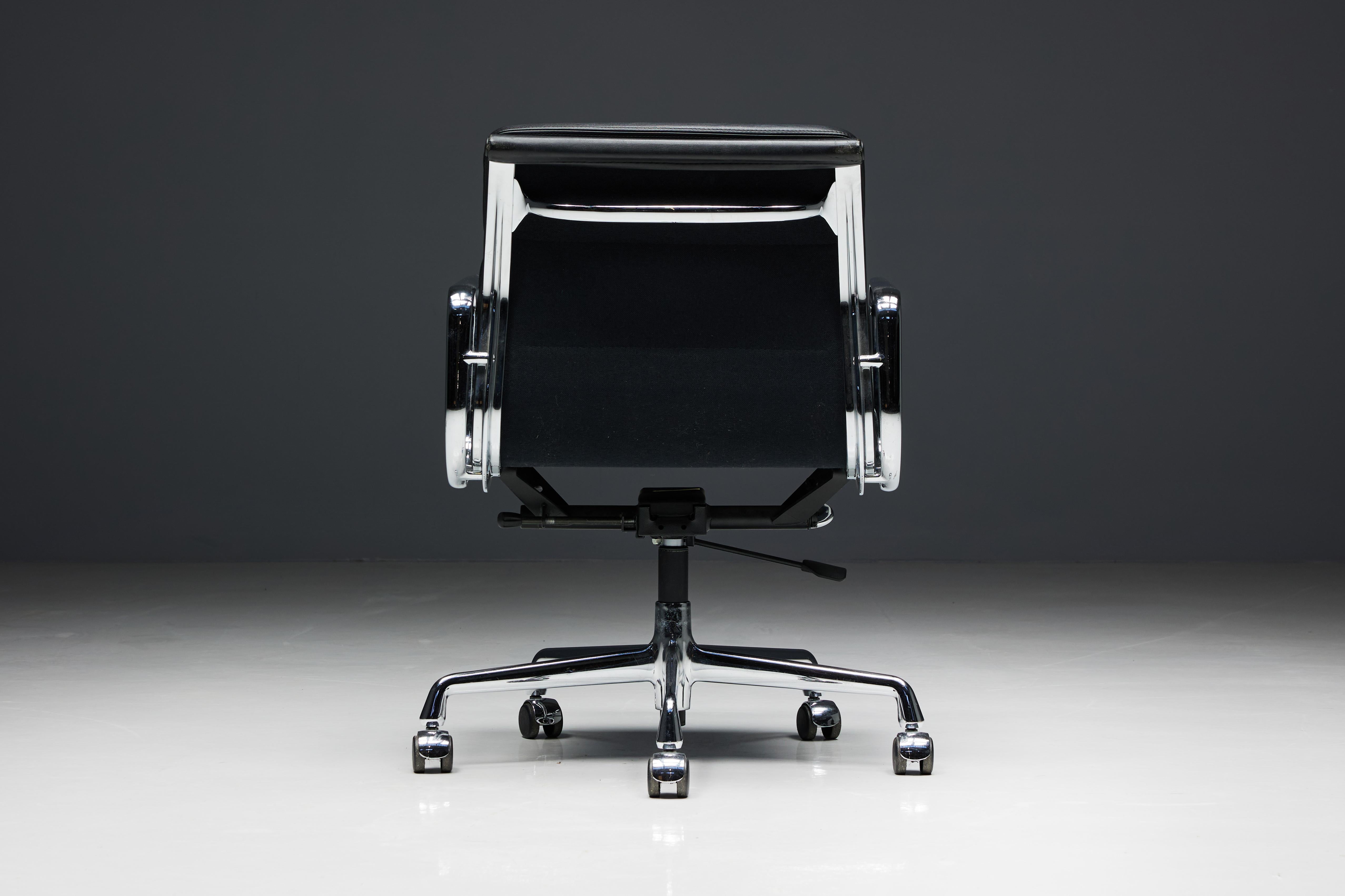 Office Chair EA217 by Charles and Ray Eames for Vitra, United States, 1960s For Sale 3