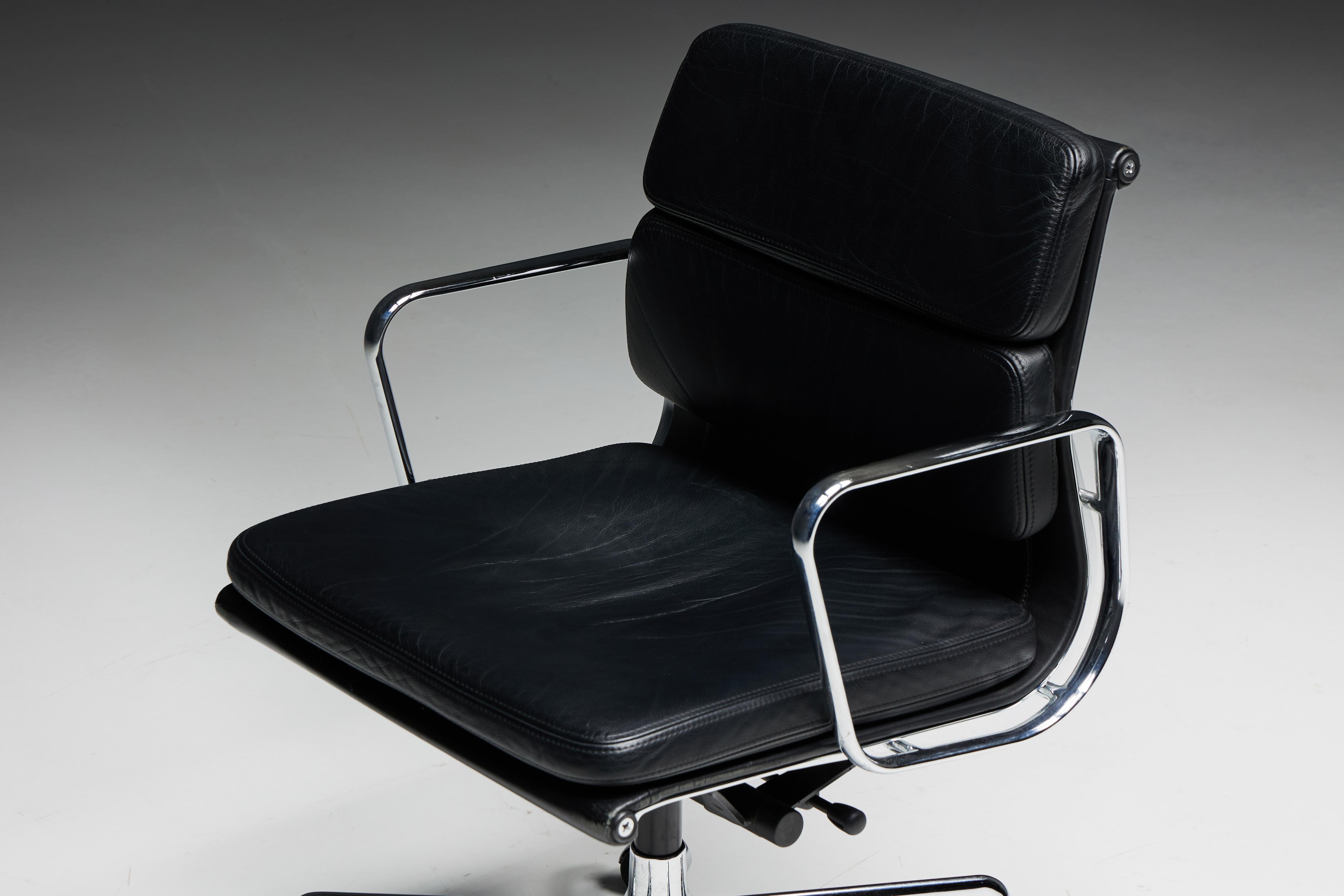 Chaise de bureau EA217 par Charles and Ray Eames pour Vitra, États-Unis, années 1960 en vente 6