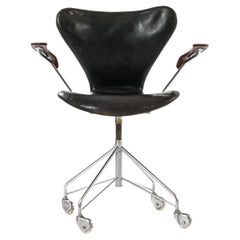 Office Chair in Leather, Steel and Rosewood by Arne Jacobsen, 1967