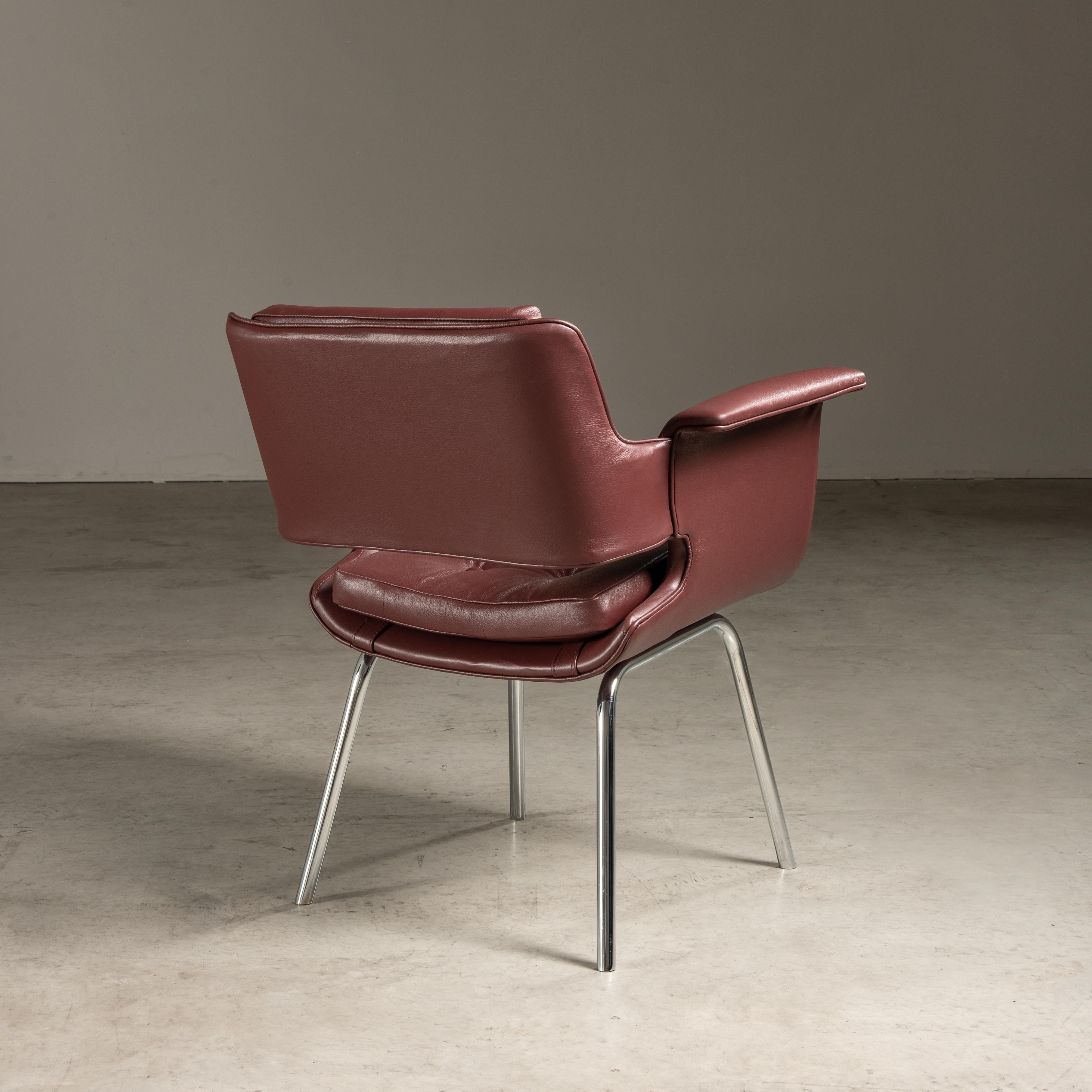 Office Chair in Wood, Steel and Leather, Carlo Fongaro, Brazilian Mid-Century For Sale 1