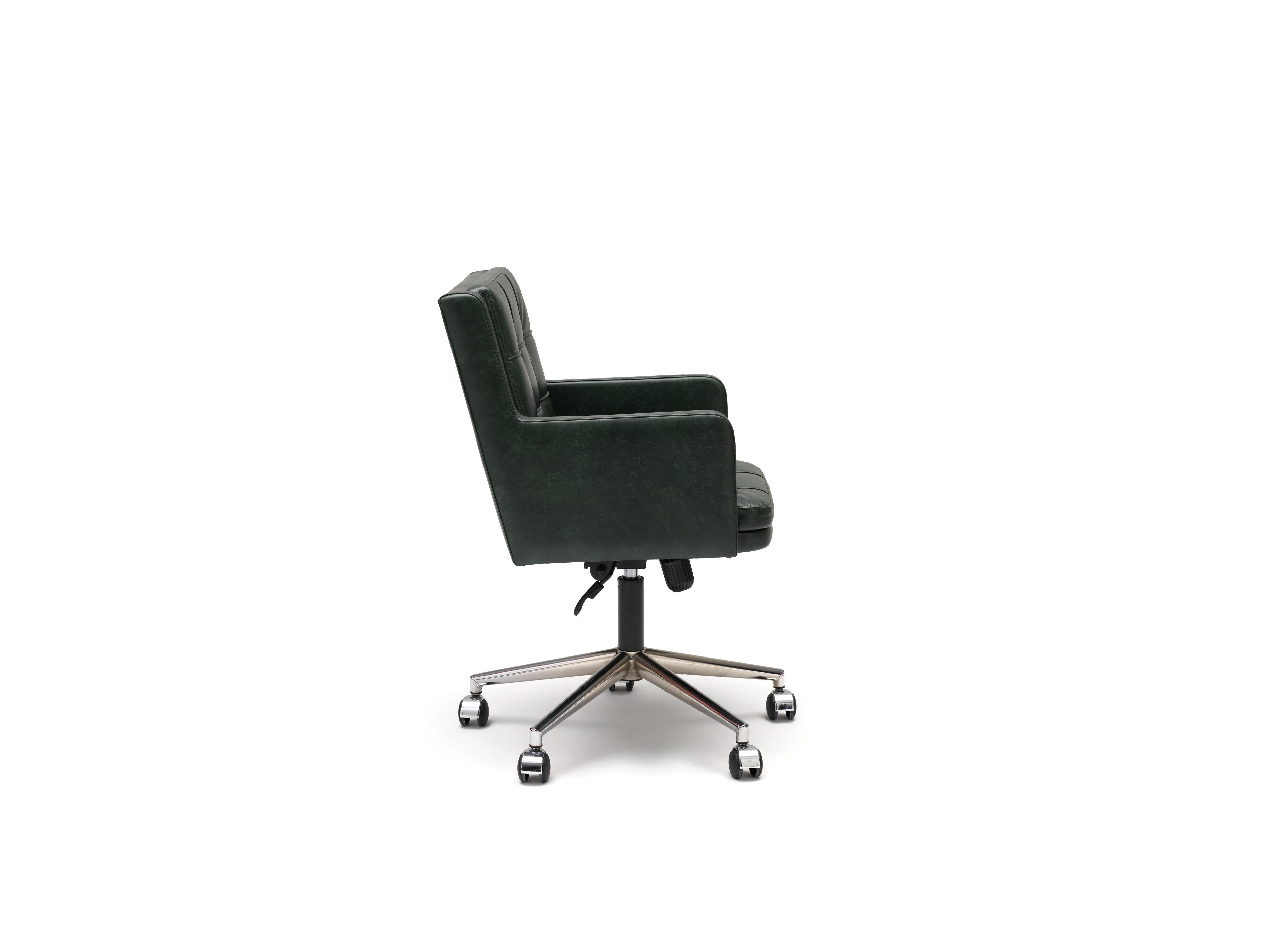 Office Chair, International Style Leather Office Chair In New Condition For Sale In İstanbul, İstanbul