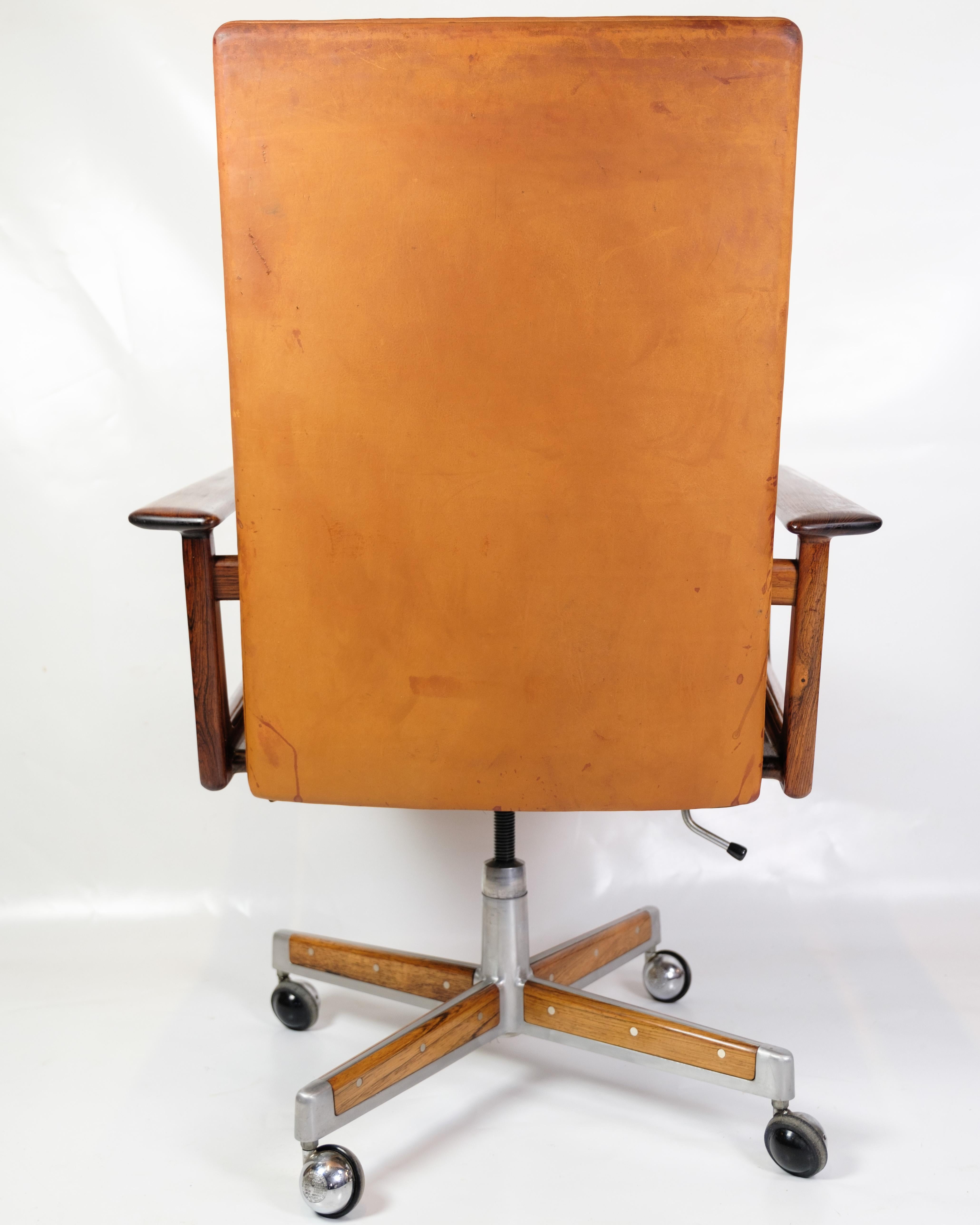 Sedia da ufficio Model 419 in palissandro e pelle cognac di Arne Vodder in vendita 4