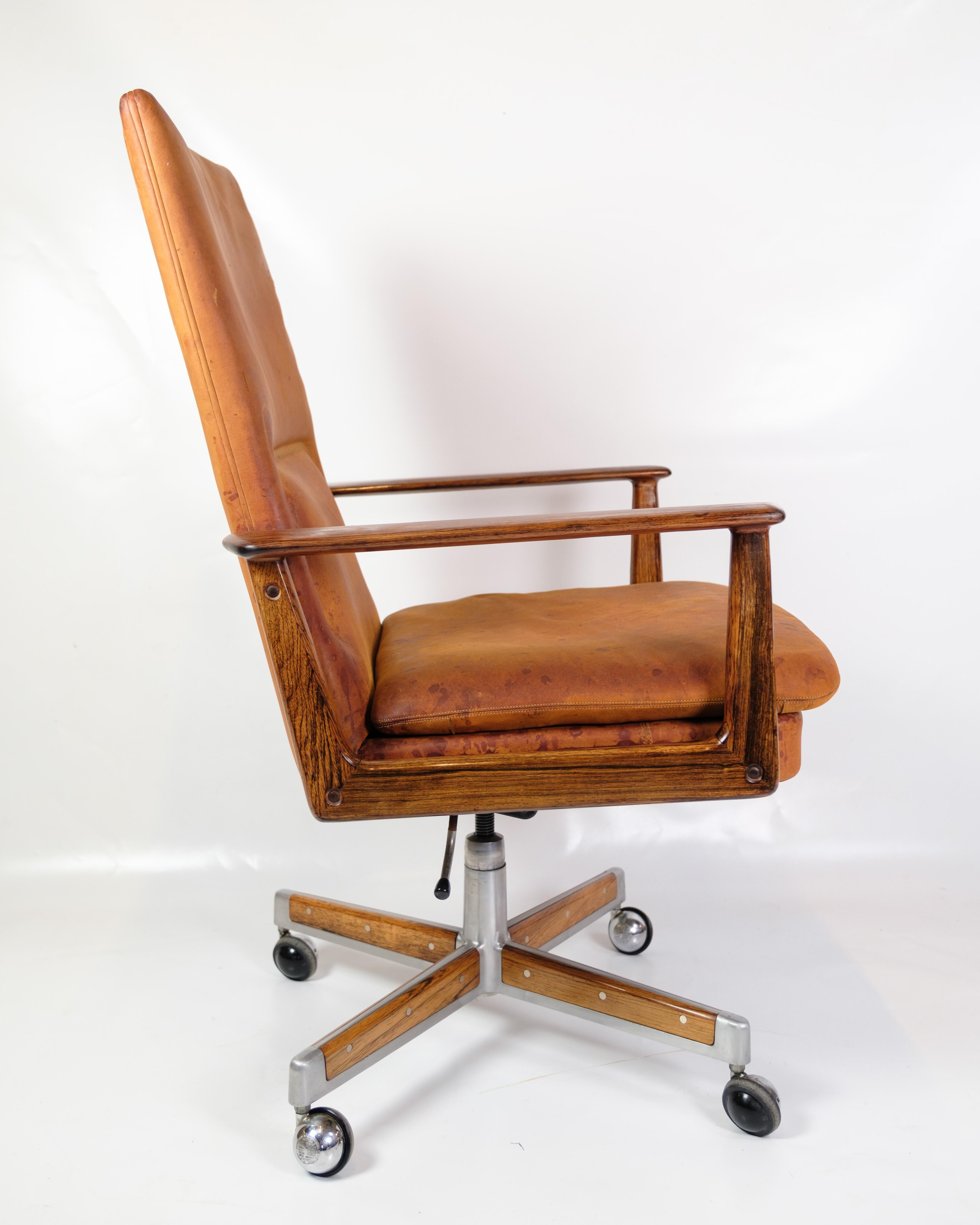 Sedia da ufficio Model 419 in palissandro e pelle cognac di Arne Vodder in vendita 5