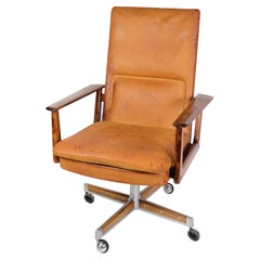 Silla de oficina Modelo 419 De palisandro y piel coñac Por Arne Vodder