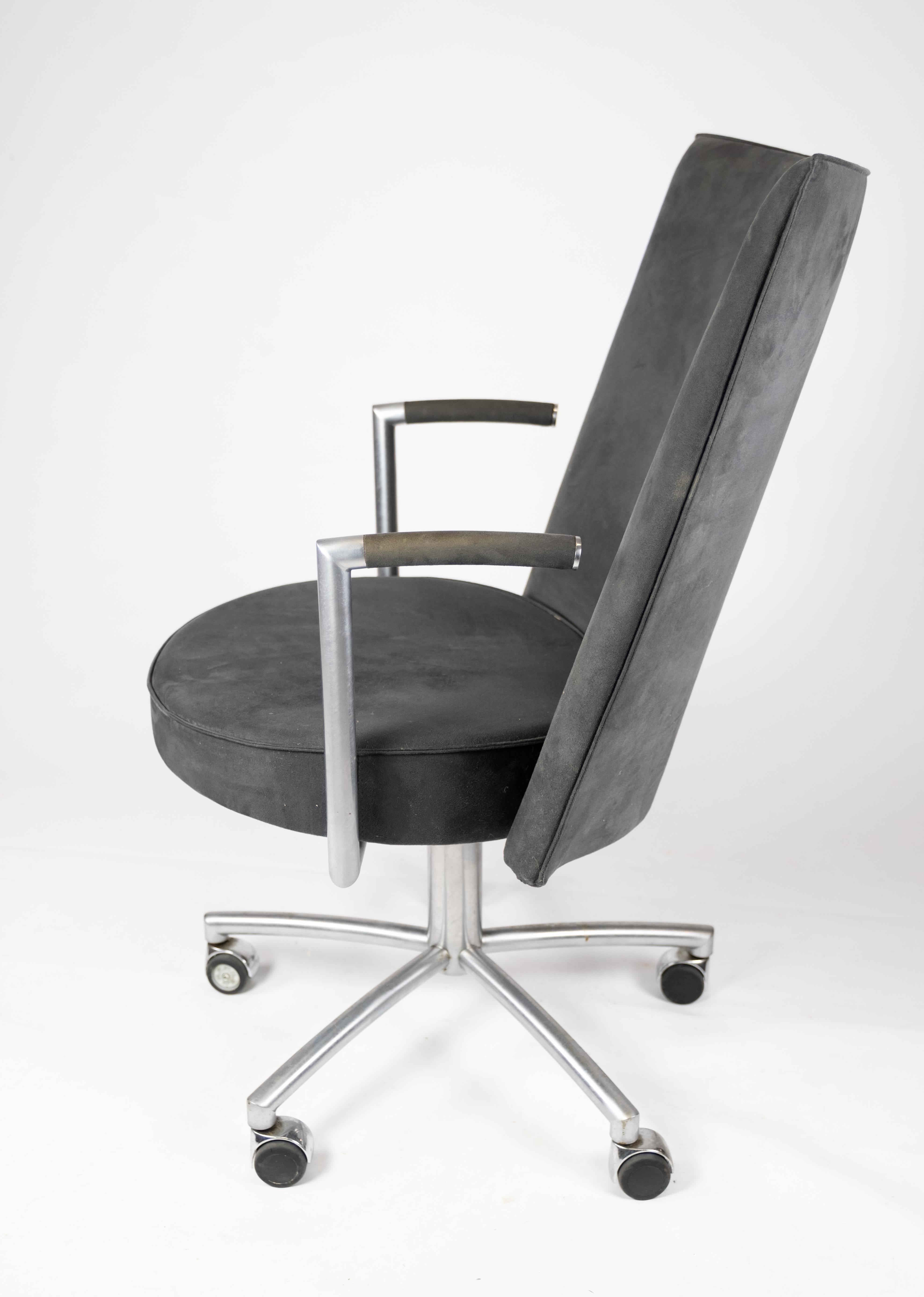 Scandinavian Modern Office Chair, Model EJ70, Upholstered with Dark Grey Fabric by Johannes Foersom For Sale