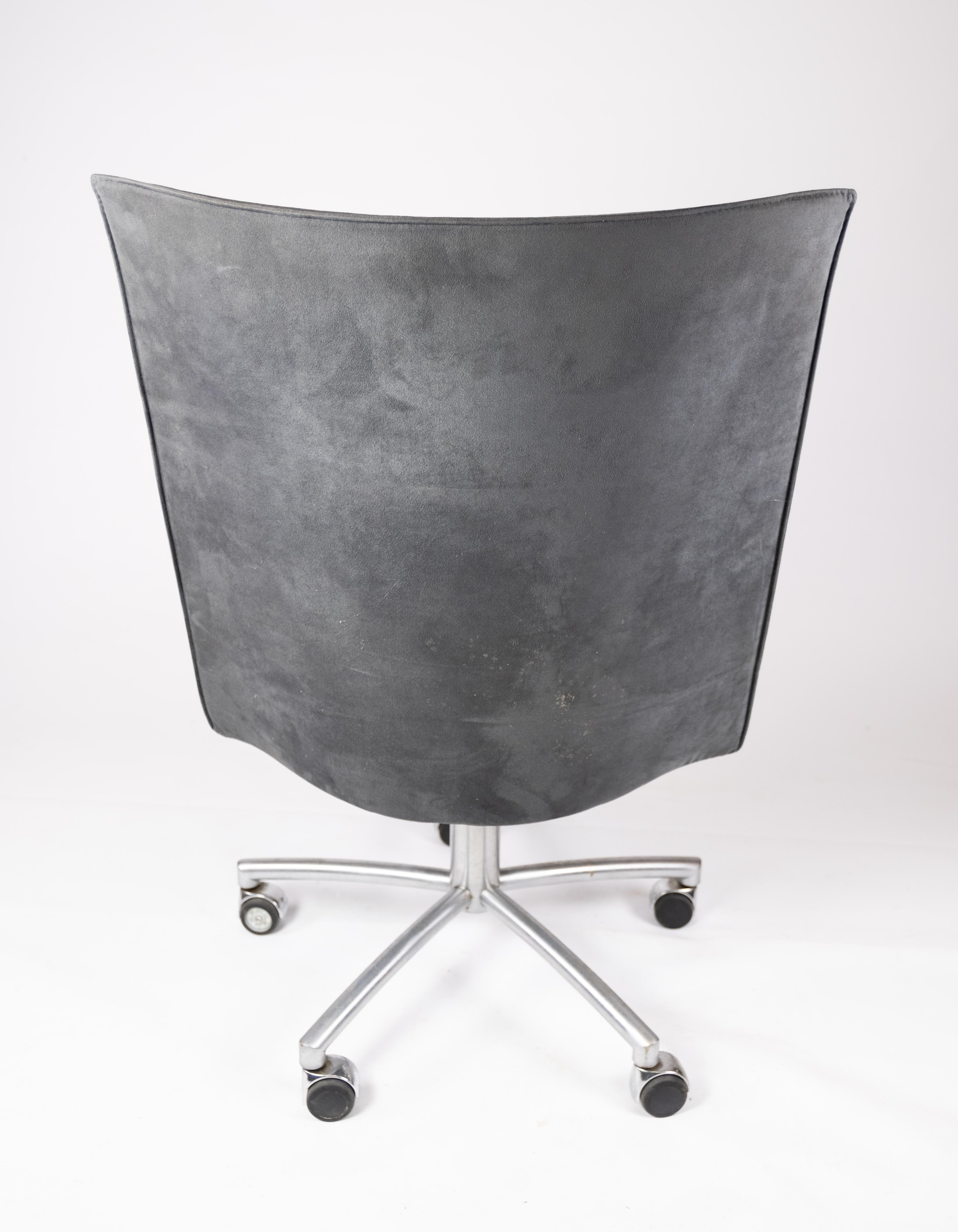 Danish Office Chair, Model EJ70, Upholstered with Dark Grey Fabric by Johannes Foersom For Sale