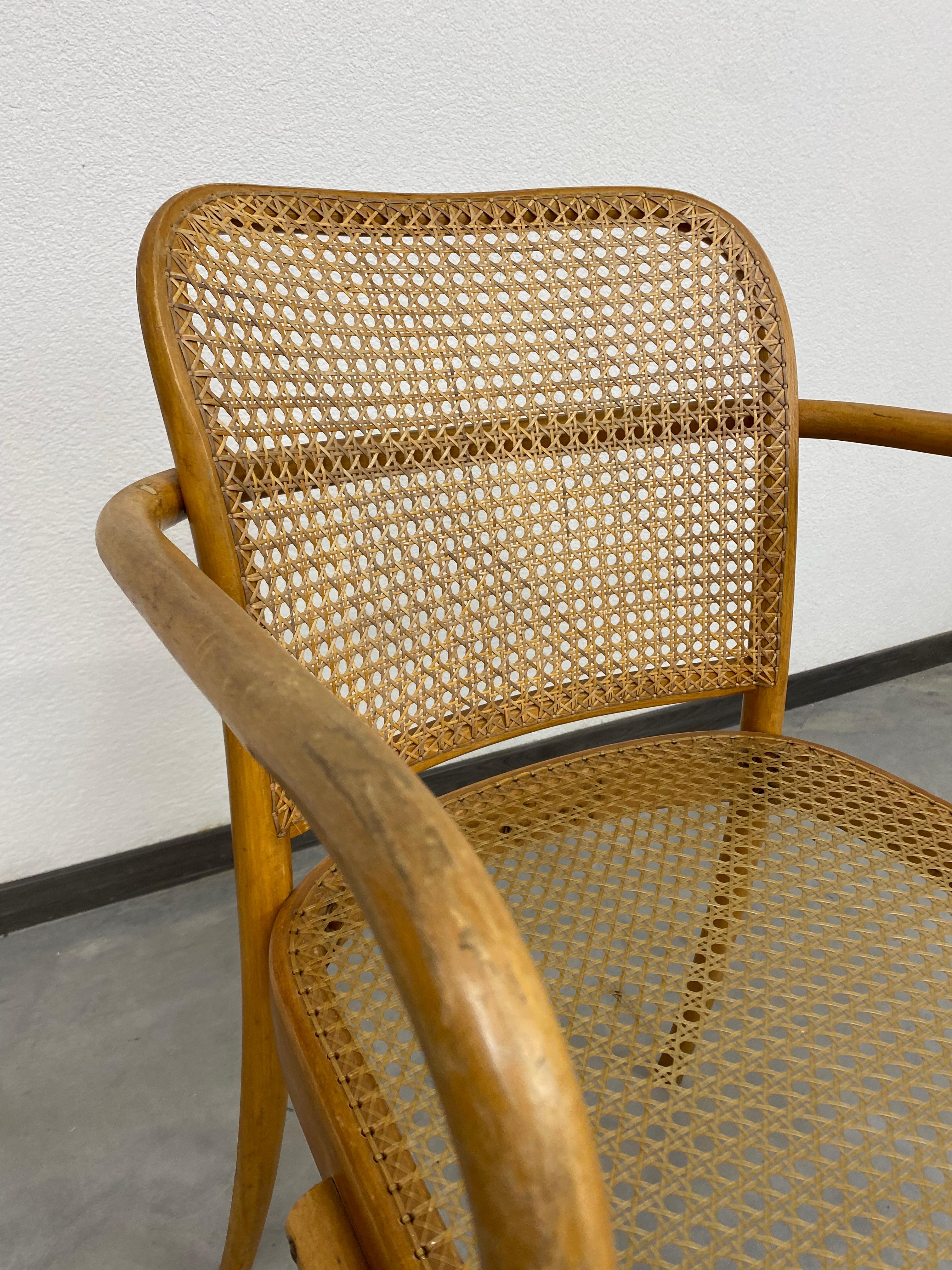 Bürostuhl Nr. 811 von Josef Hoffmann für Thonet im Zustand „Gut“ in Banská Štiavnica, SK