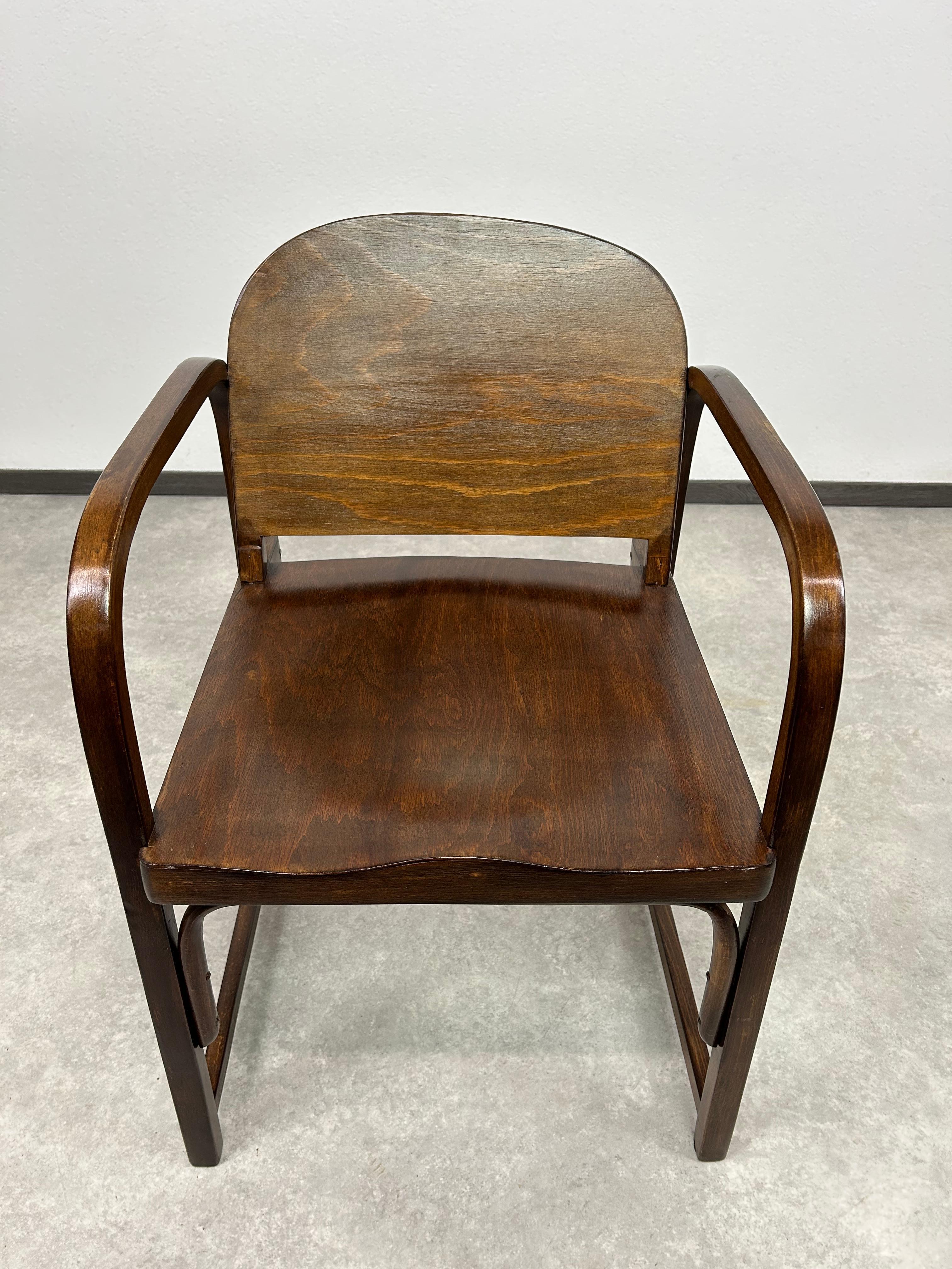 Siège de bureau Tatra modèle A 745F/6651 Excellent état - En vente à Banská Štiavnica, SK