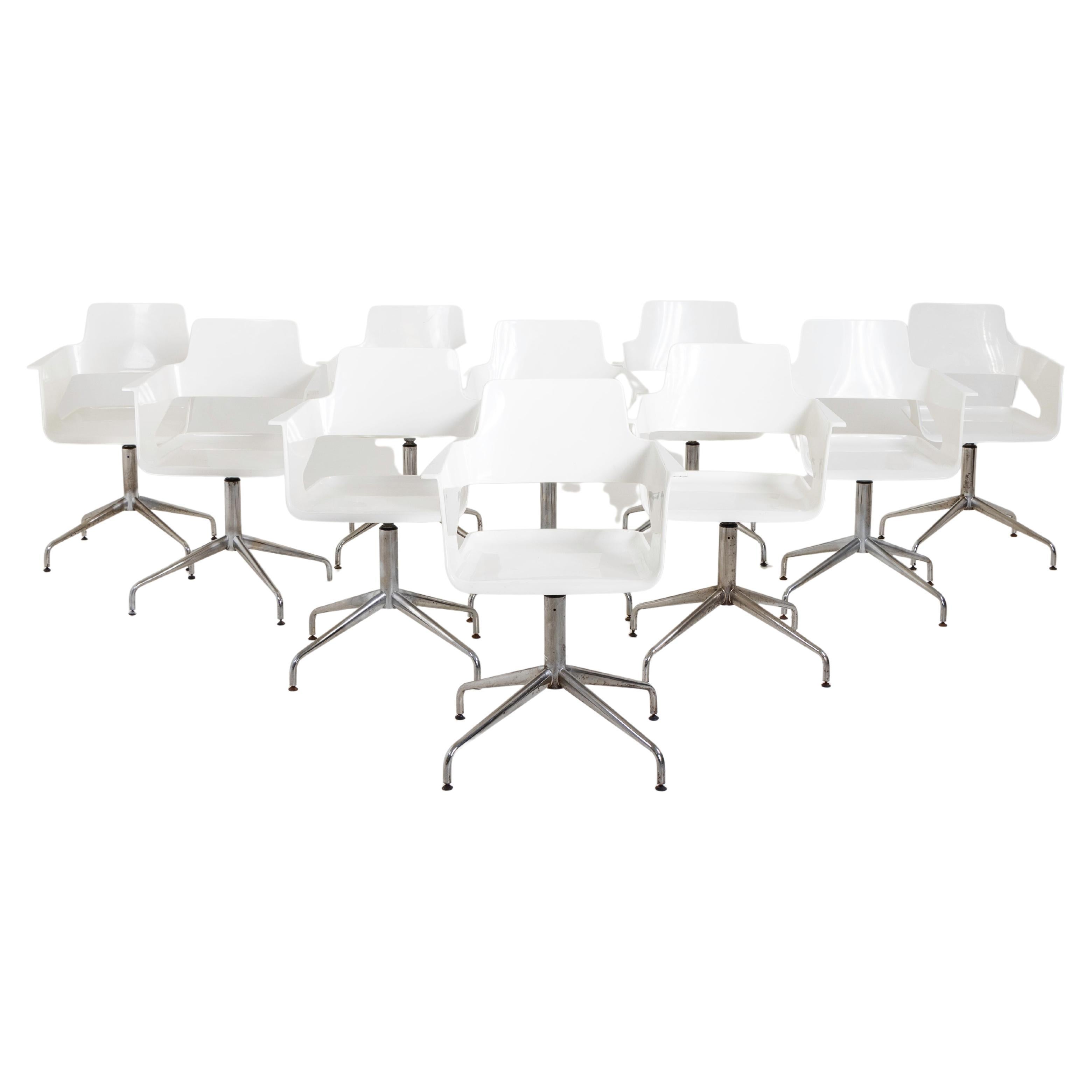 Ensemble de dix chaises de bureau, blanc et métal, 20e siècle en vente