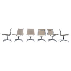 Office Chairs 938-138 by Herman Miller International for Vitra, Late 20th/21st Office Chairs 938-138 by Herman Miller International for Vitra, Late 20th/21st