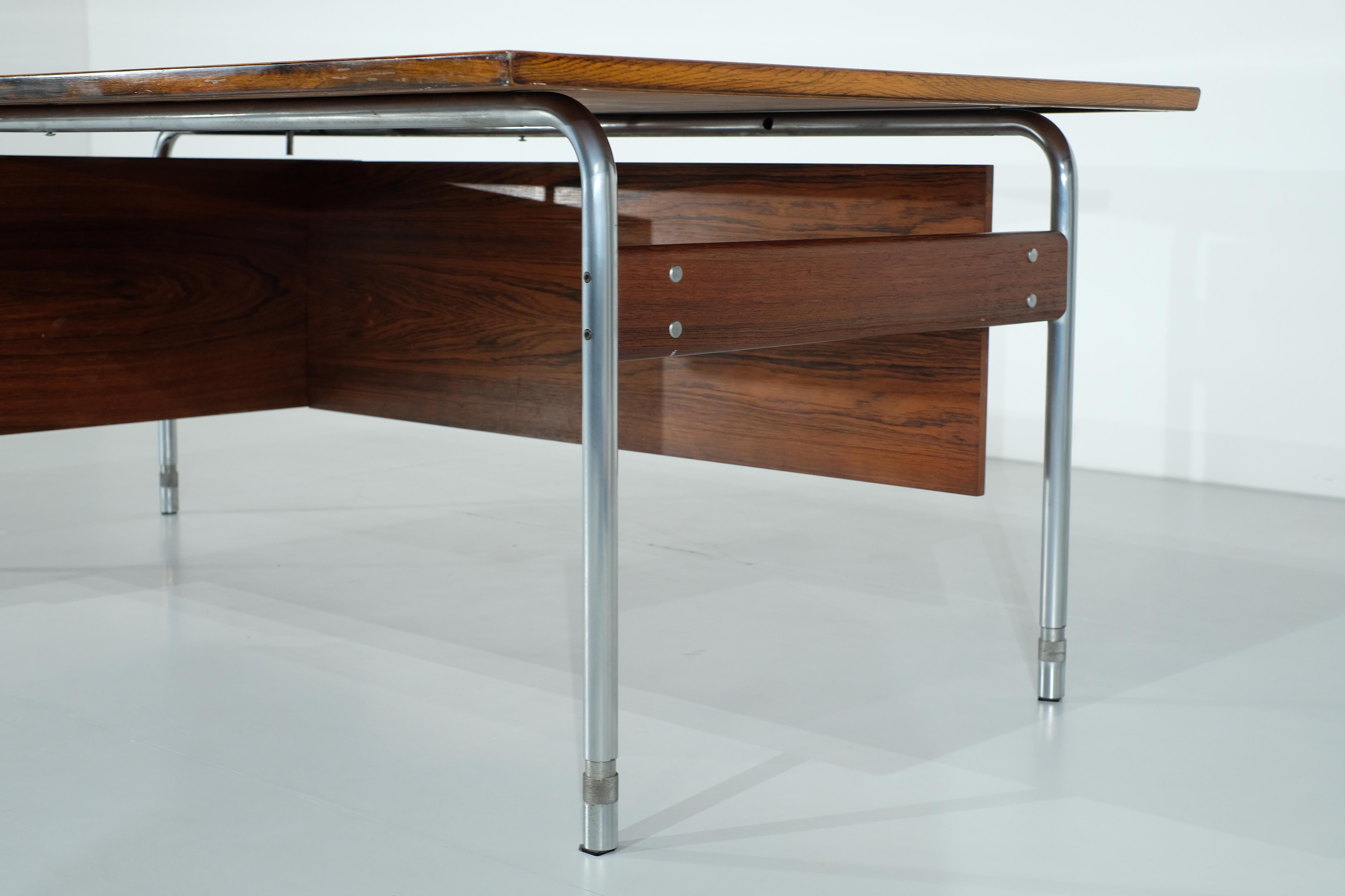 Danish Office desk by Arne Vodder for Sibast Mobelfabrik - 1960s For Sale