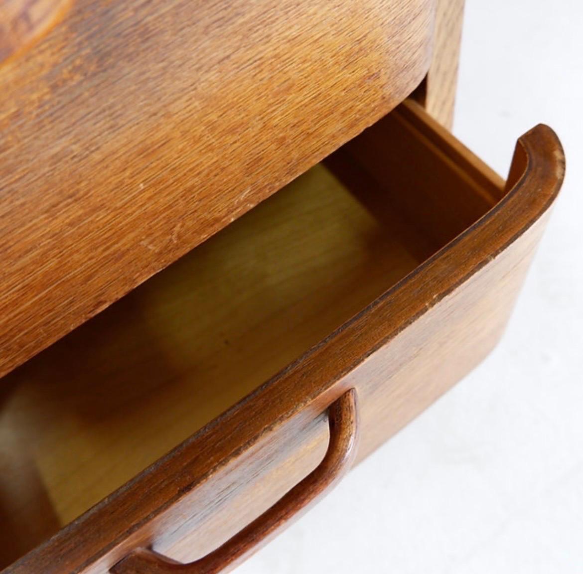 Office desk by Gunnar Ericsson for Facit AB Buromöbel Zurich - 1950s For Sale 7