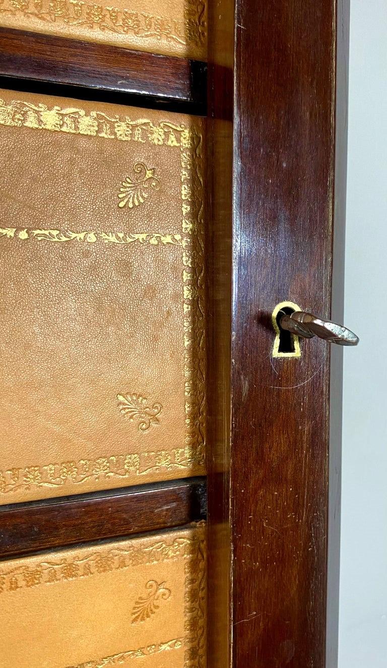 Cuir Office Filing Cabinet / Cartonnier Mahogany - Louis Philippe Period France 19th en vente