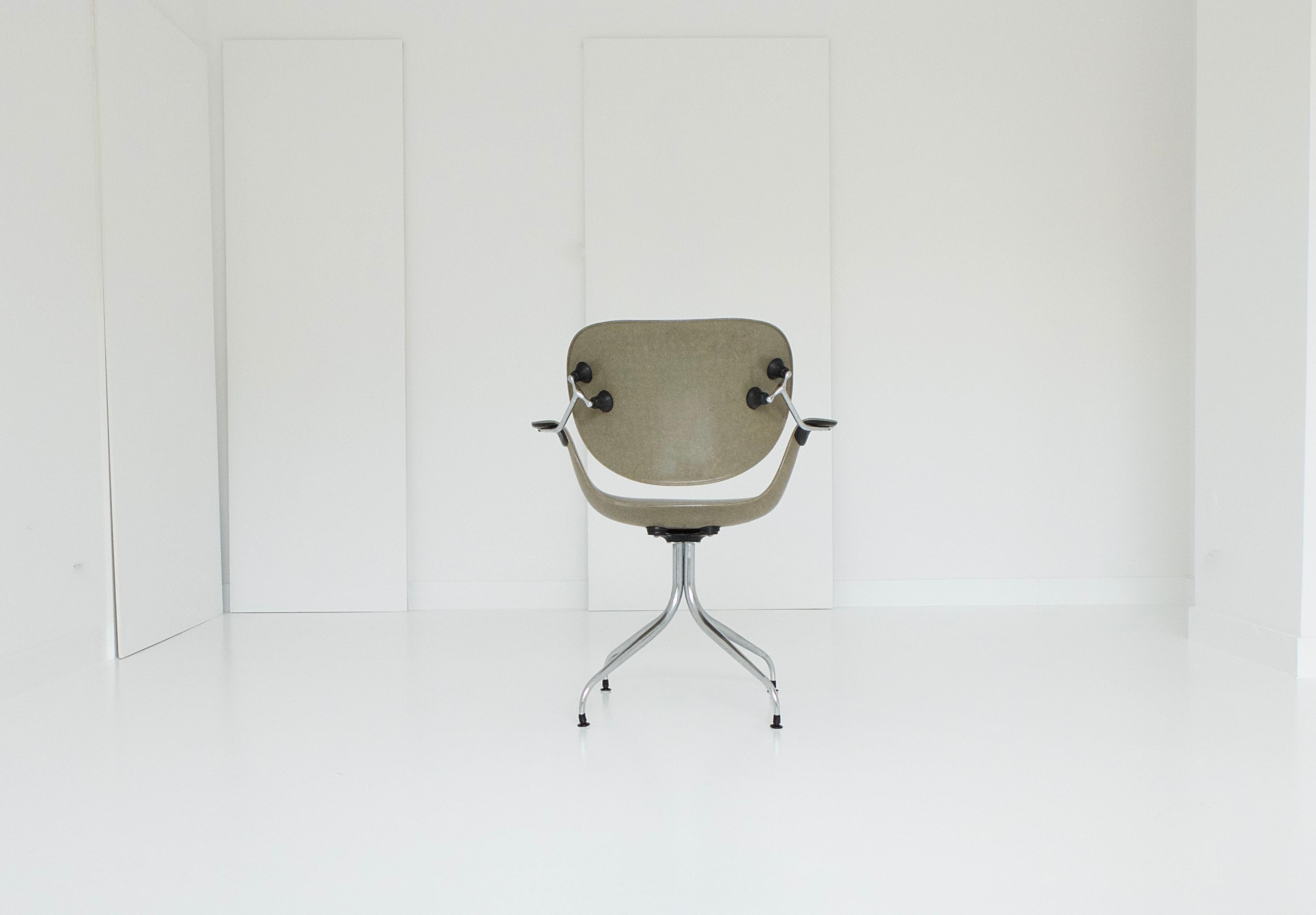 Office Swag Leg Chair DAA by George Nelson vor Herman Miller, 1958 3