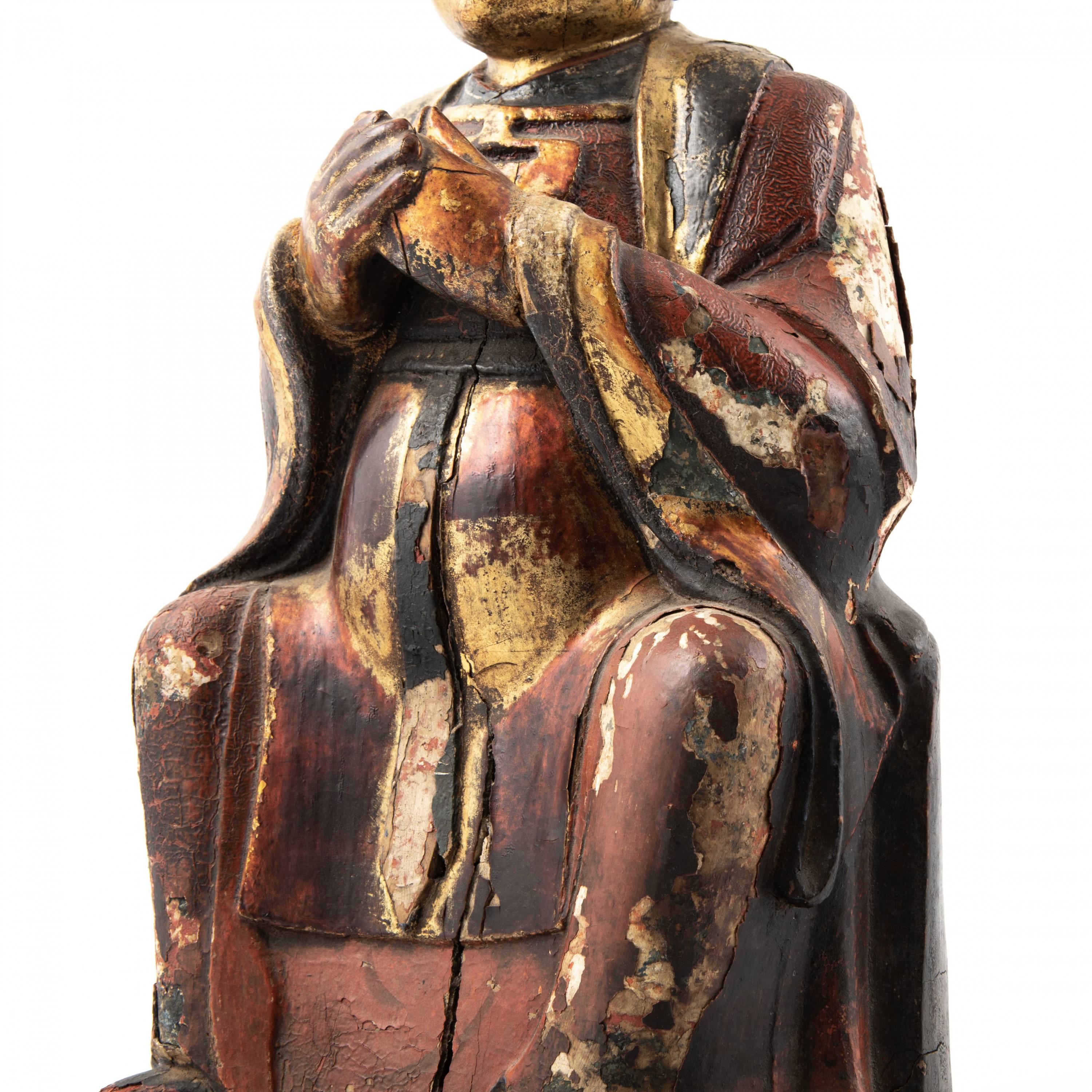Late 18th Century Chinese  Wooden Seated Official Figure 3