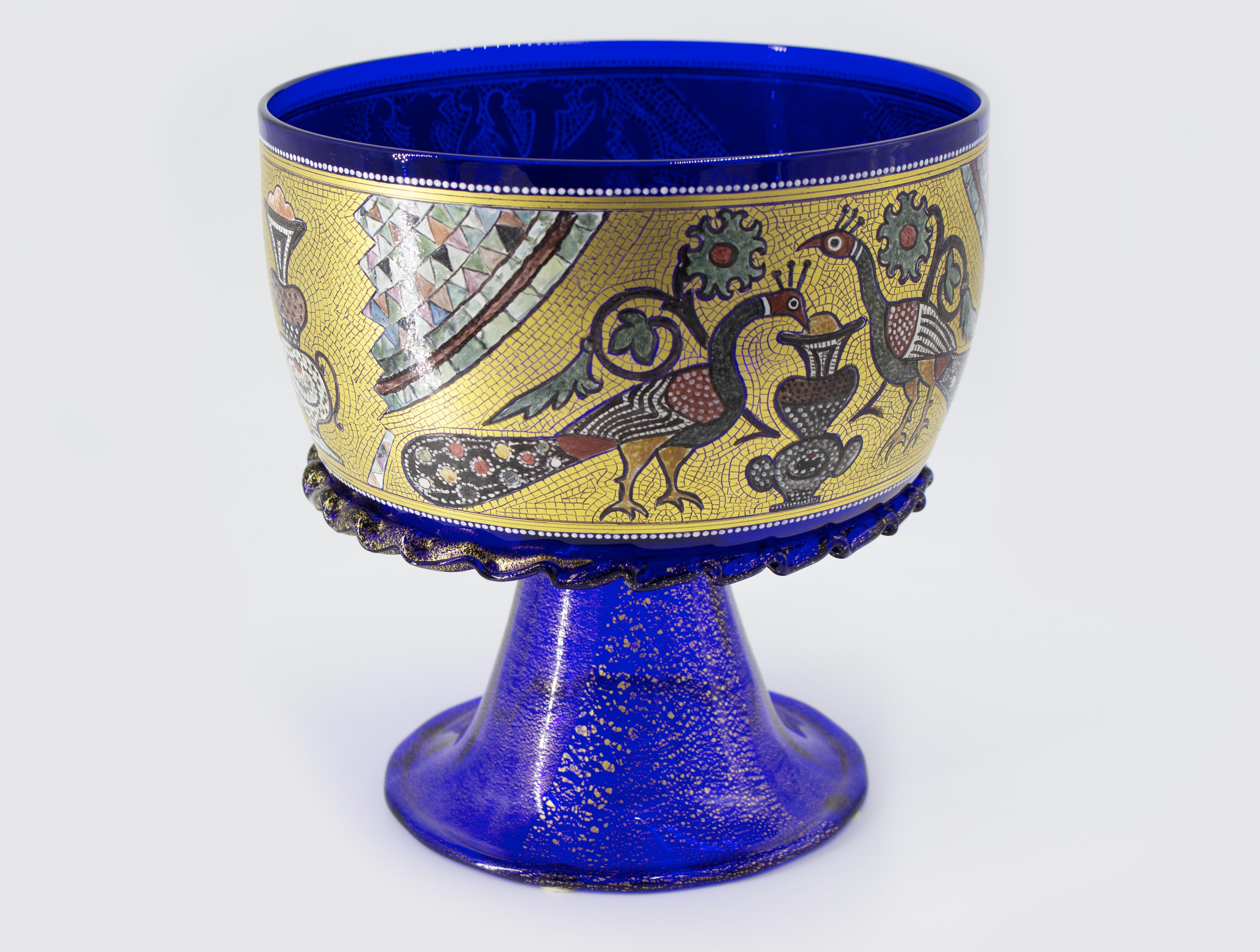 Officine di Murano 1295 Handmade Glass Cup Hand Decored 24kt Gold Leaf & Enamel For Sale 2