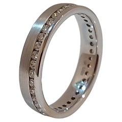 Offset Diamond Band Ring