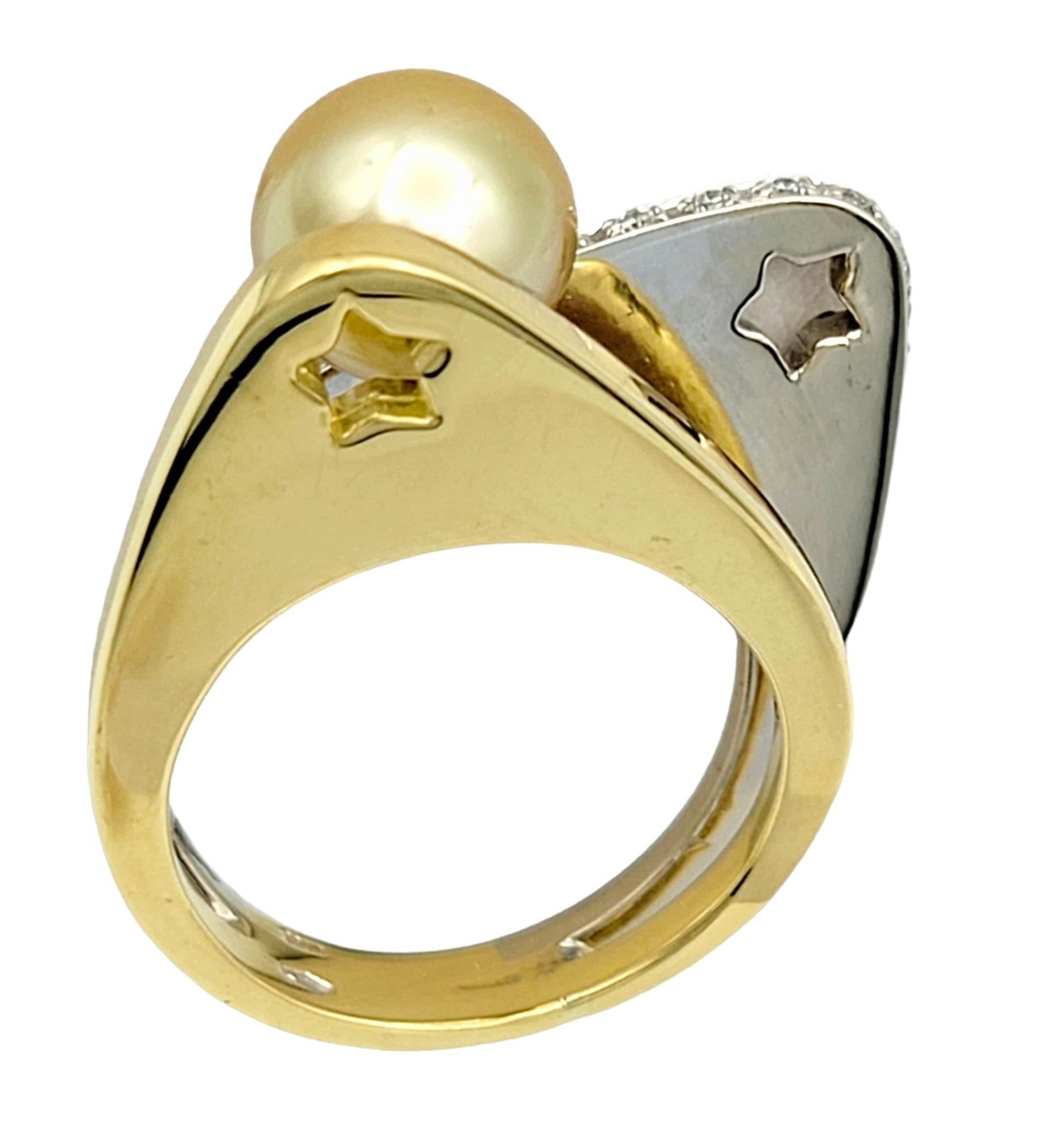 Offset Pearl and Pavé Diamond Geometric Star Cutout Ring in Two-Toned 18K Gold For Sale 3
