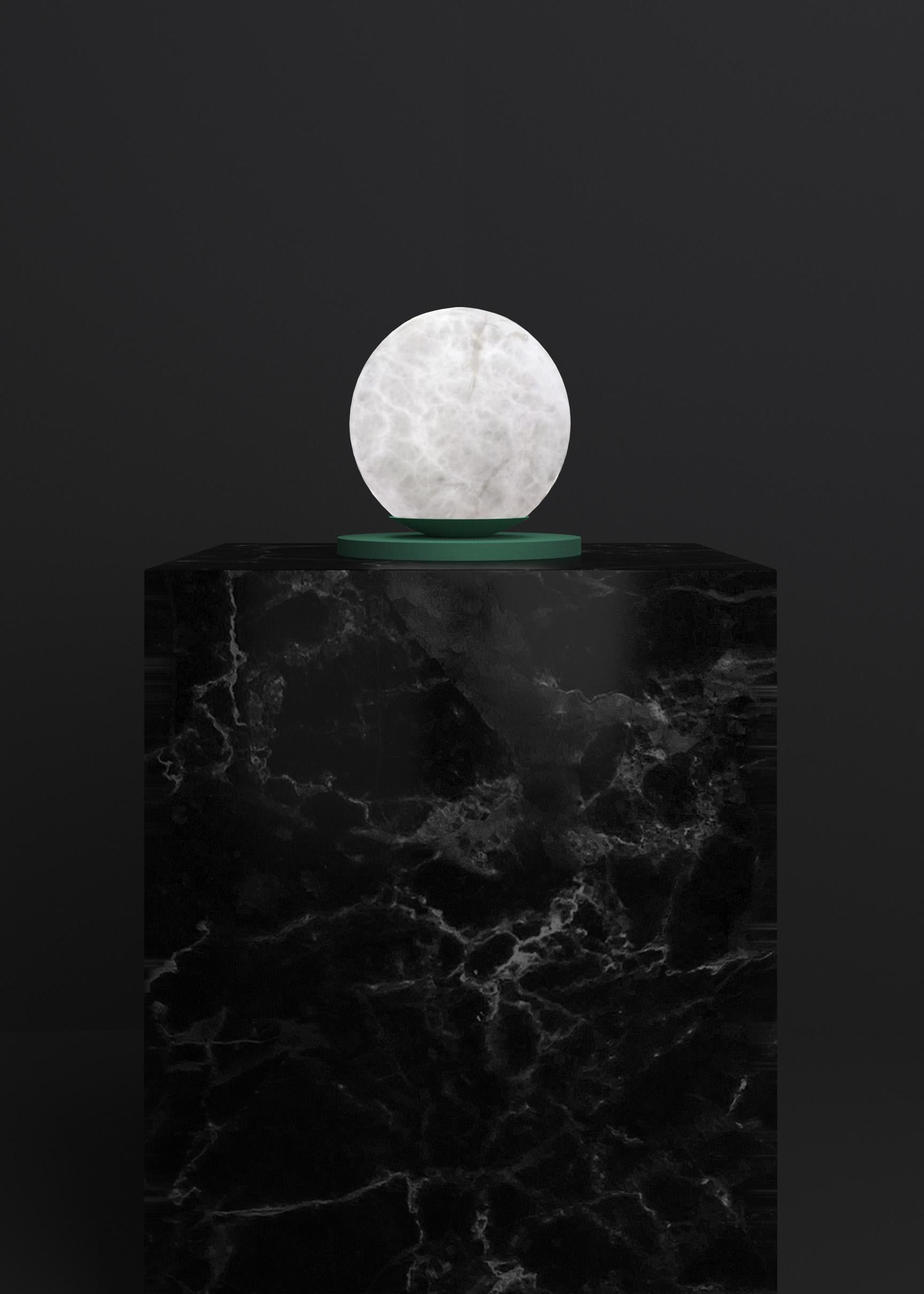 Ofione Freedom Green Metal Table Lamp by Alabastro Italiano
Dimensions: D 16 x W 16 x H 16 cm.
Materials: White alabaster and metal.

Available in different finishes: Shiny Silver, Bronze, Brushed Brass, Ruggine of Florence, Brushed Burnished, Shiny