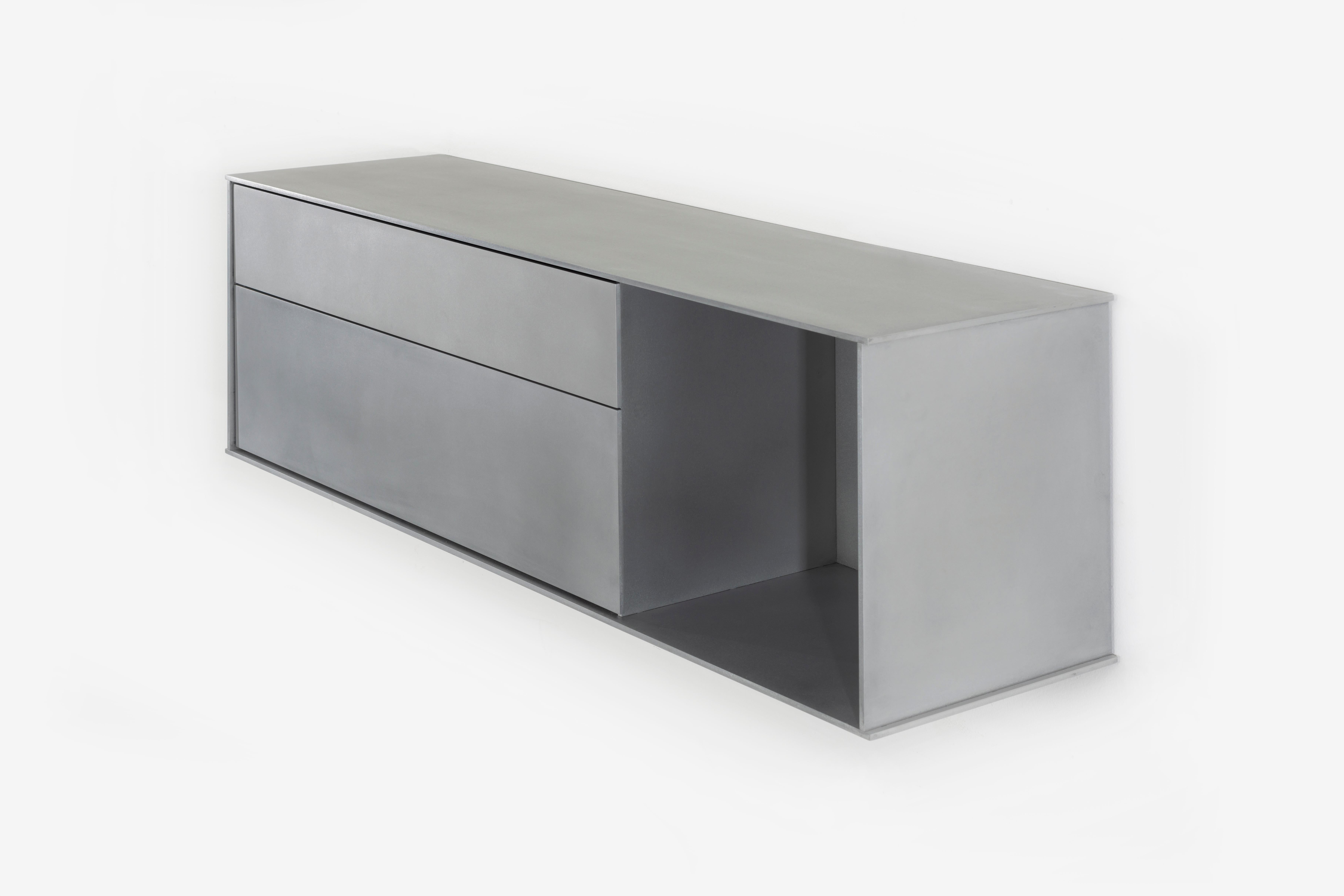 OG-Wandregal mit Schubladen in gewachstem Aluminiumblech von Jonathan Nesci im Zustand „Neu“ im Angebot in Columbus, IN