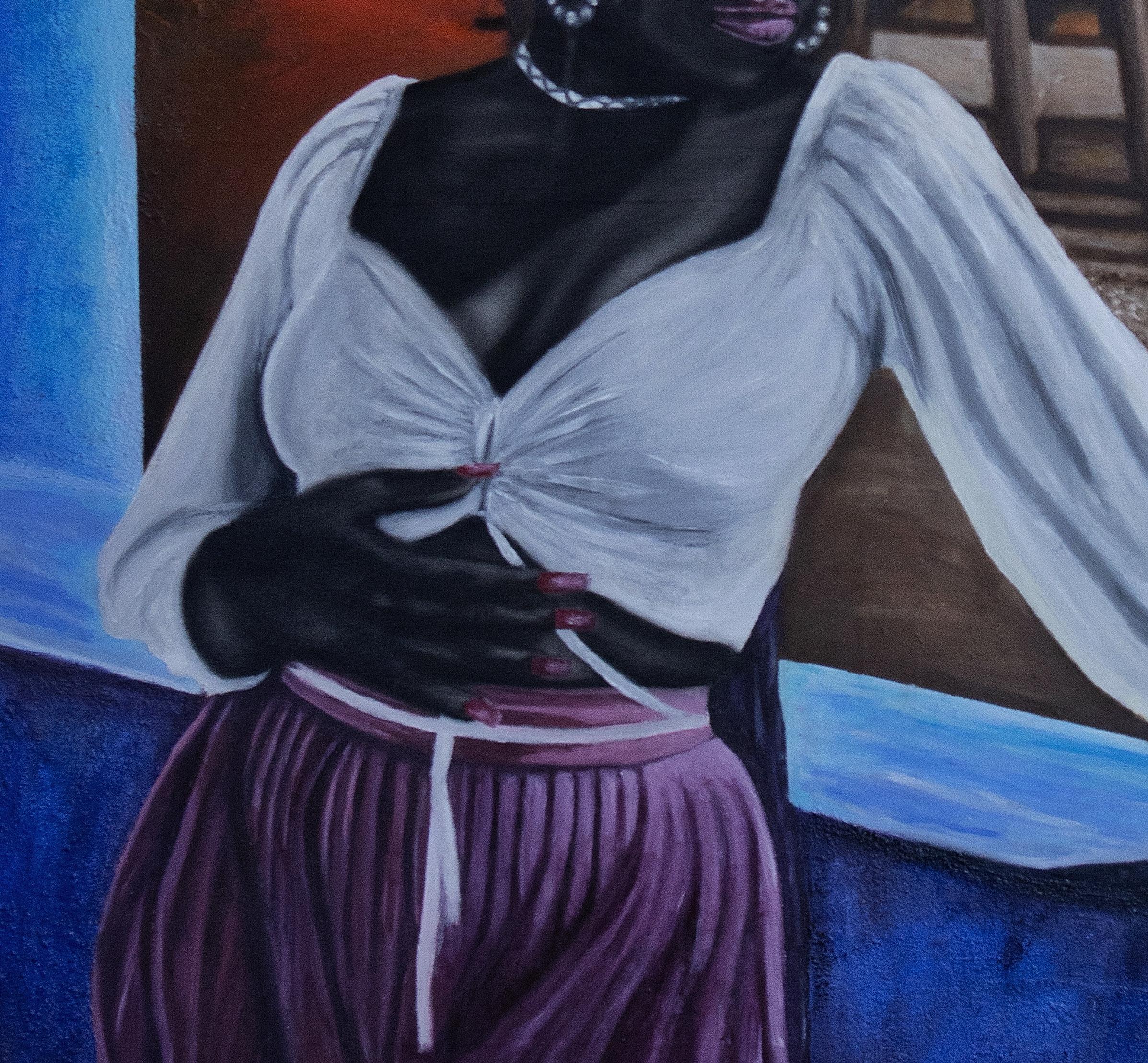 En esta cautivadora obra de arte, una chica negra se apoya con confianza en una pared con textura, su atuendo es una armoniosa mezcla de estilo y expresión. Lleva una blusa blanca de corte recto combinada con una falda morada de vuelo dividido, que