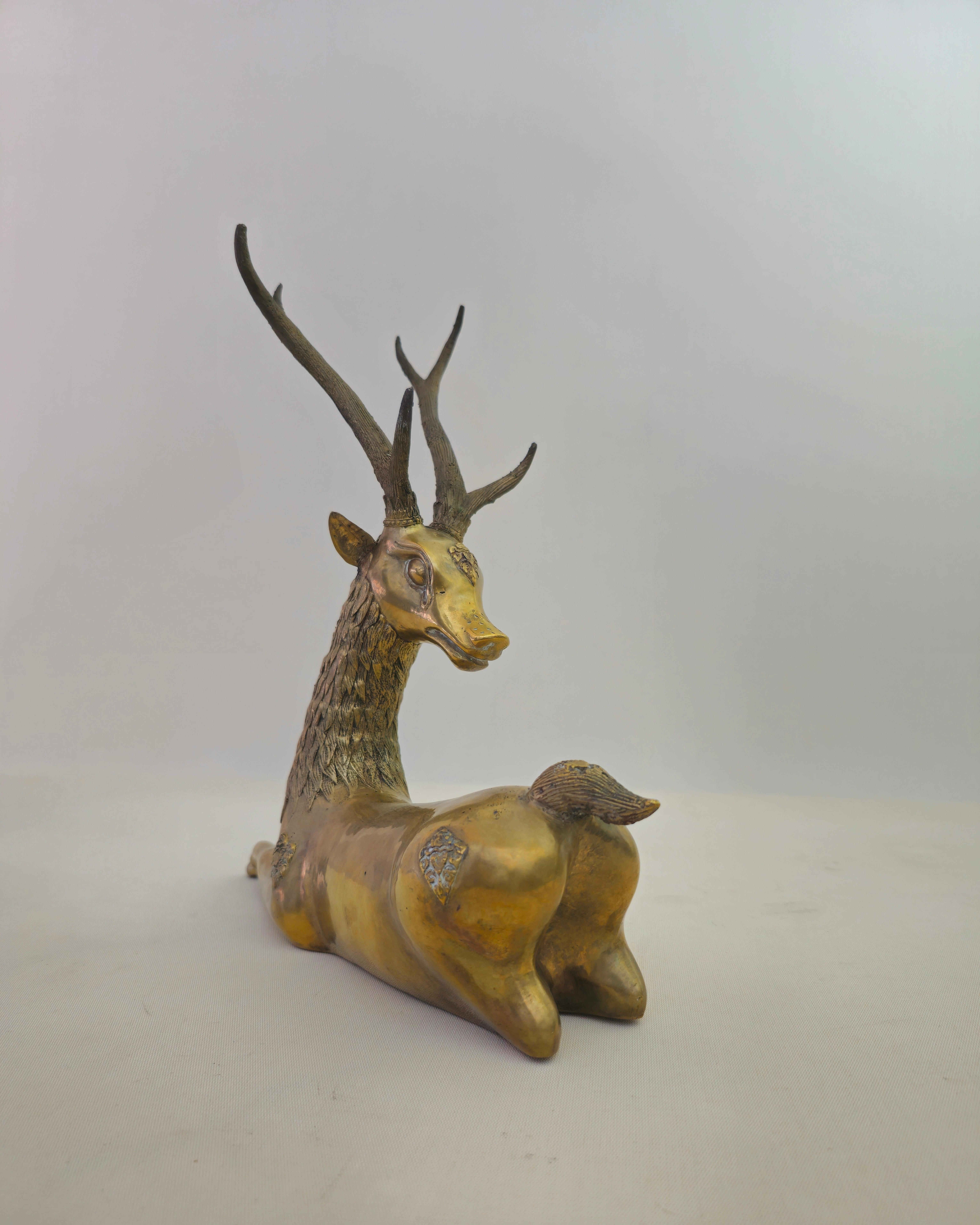 Brass Oggetto decorativo Sculture di animali Cervo Ottone Hollywood Regency Anni '60