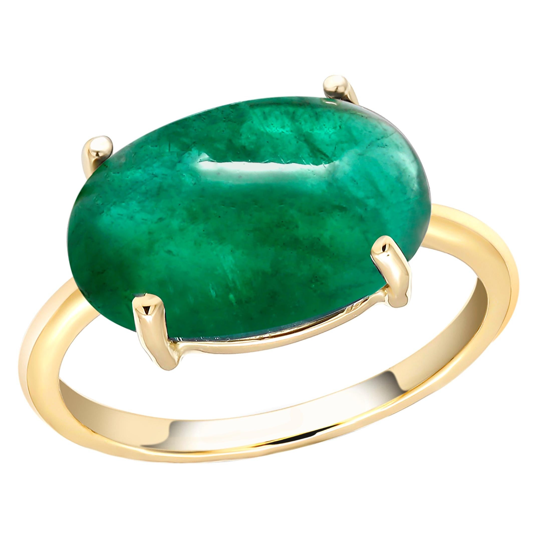 Cabochon Emerald Solitaire Yellow Gold Cocktail Ring Weighing 6.70 Carats