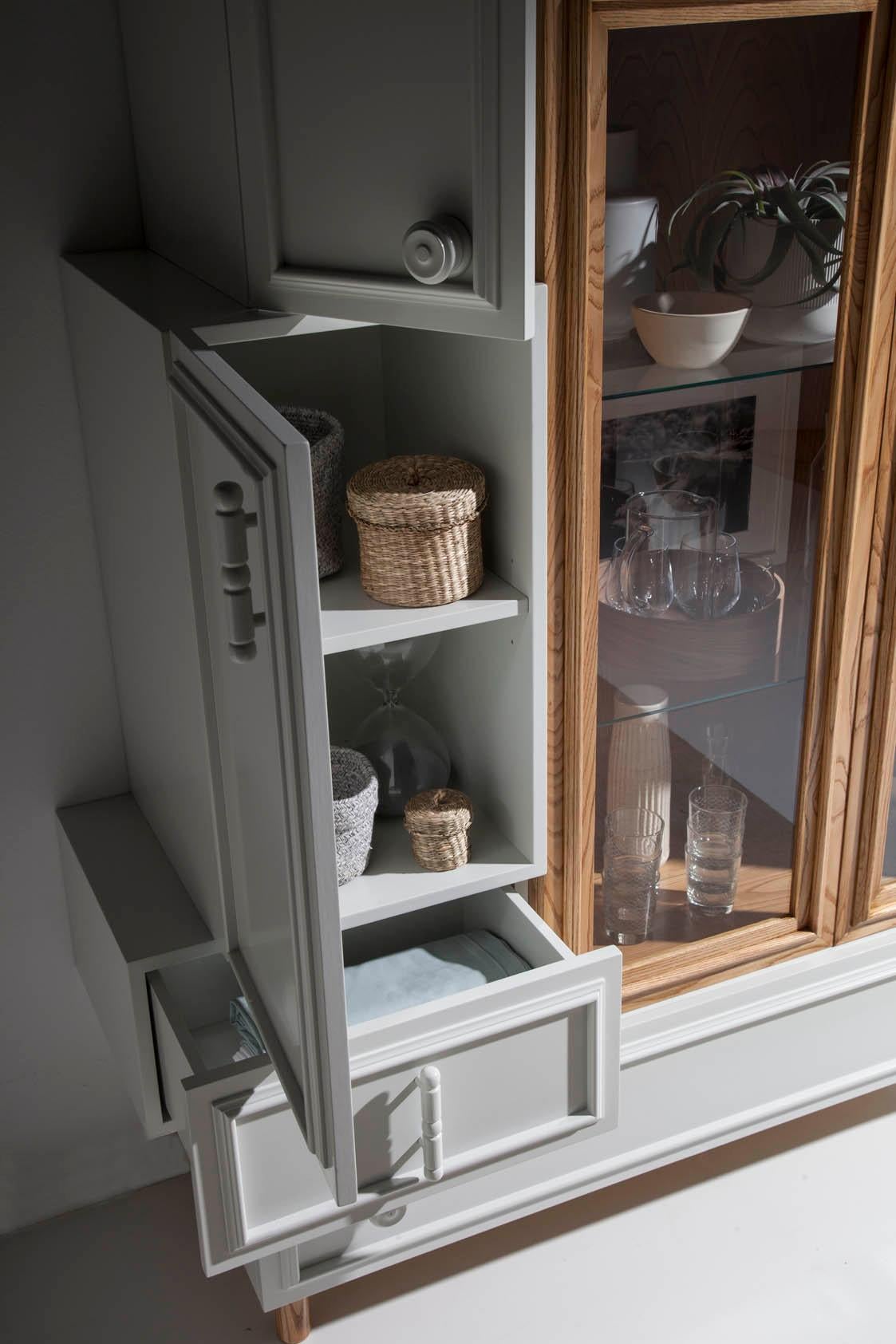 Oh Lola Cabinet by Lola Glamour For Sale 1