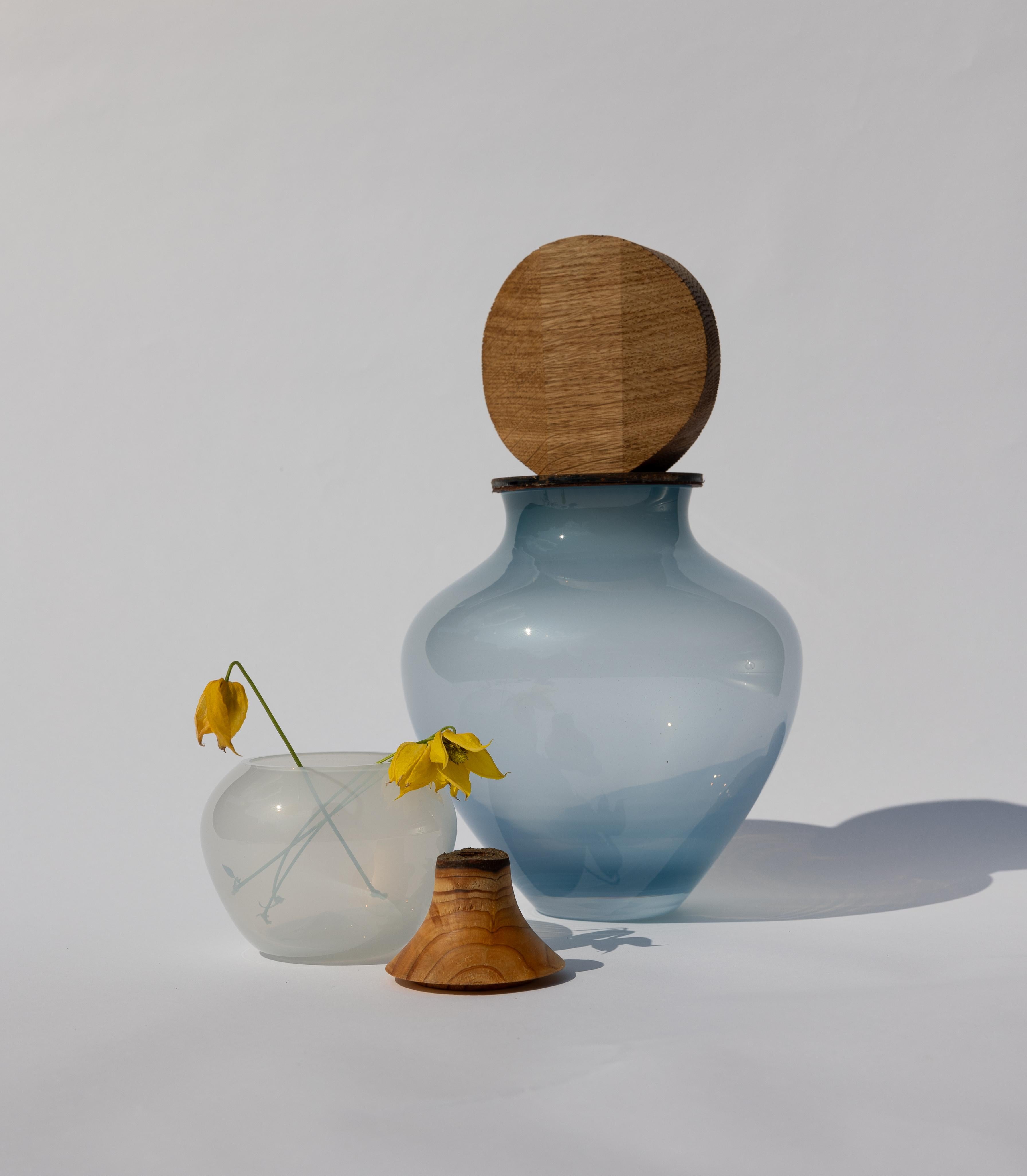 Ohana Stacking Pigeon Blue & Round Vessel by Pia Wüstenberg In New Condition For Sale In Geneve, CH