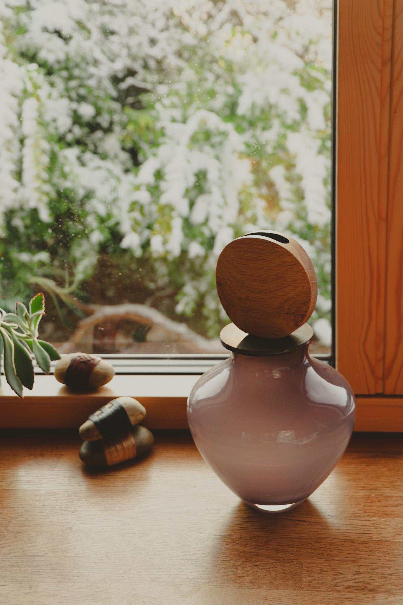 Vaso impilabile Ohana Plum & Round di Pia Wüstenberg in vendita 1