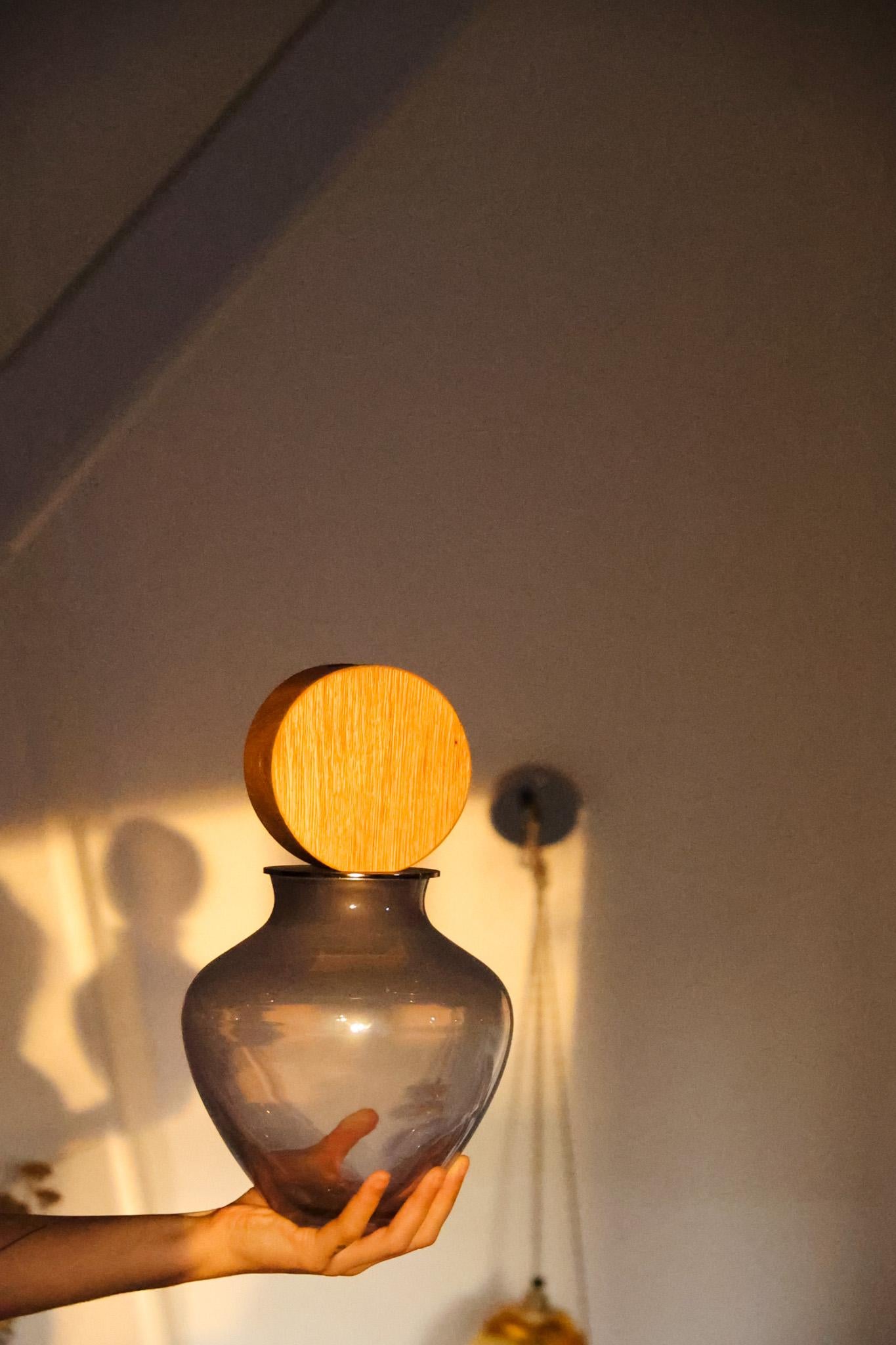 XXI secolo e contemporaneo Vaso impilabile Ohana Plum & Walnut di Pia Wüstenberg in vendita
