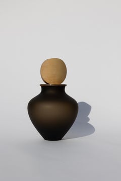 Cuvette empilable Ohana Satin Fumée foncée par Pia Wüstenberg