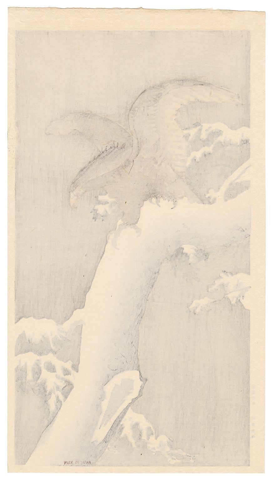 Eagle auf Schnee bedeckter Kiefer – Showa Holzschnitt – Print von Ohara Koson