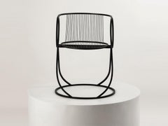 Chaise Ohio de Studio Namit Khanna