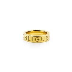 Ohliguer Namesake Ring in 18ct Yellow Gold
