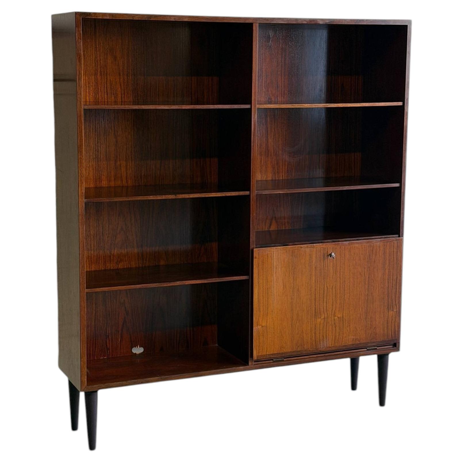 Omann Jun Model 6 Rosewood Bookcase Danish Mid-Century Modern For Sale