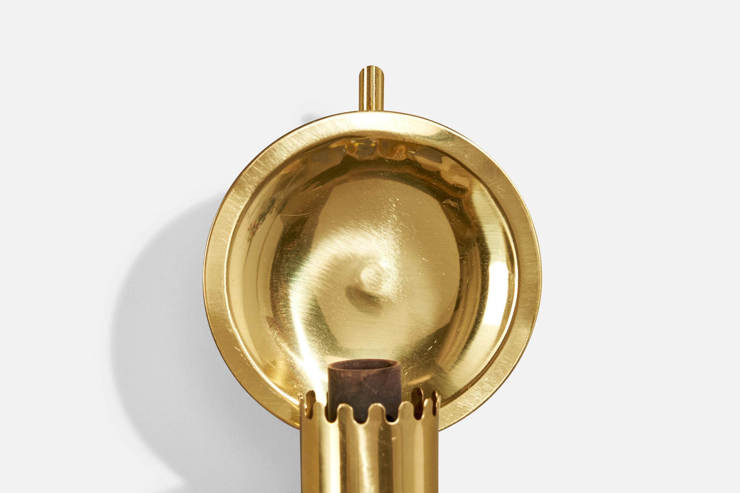 ÖIA, Wall Light, Brass, Glass, Sweden, 1970s For Sale 2