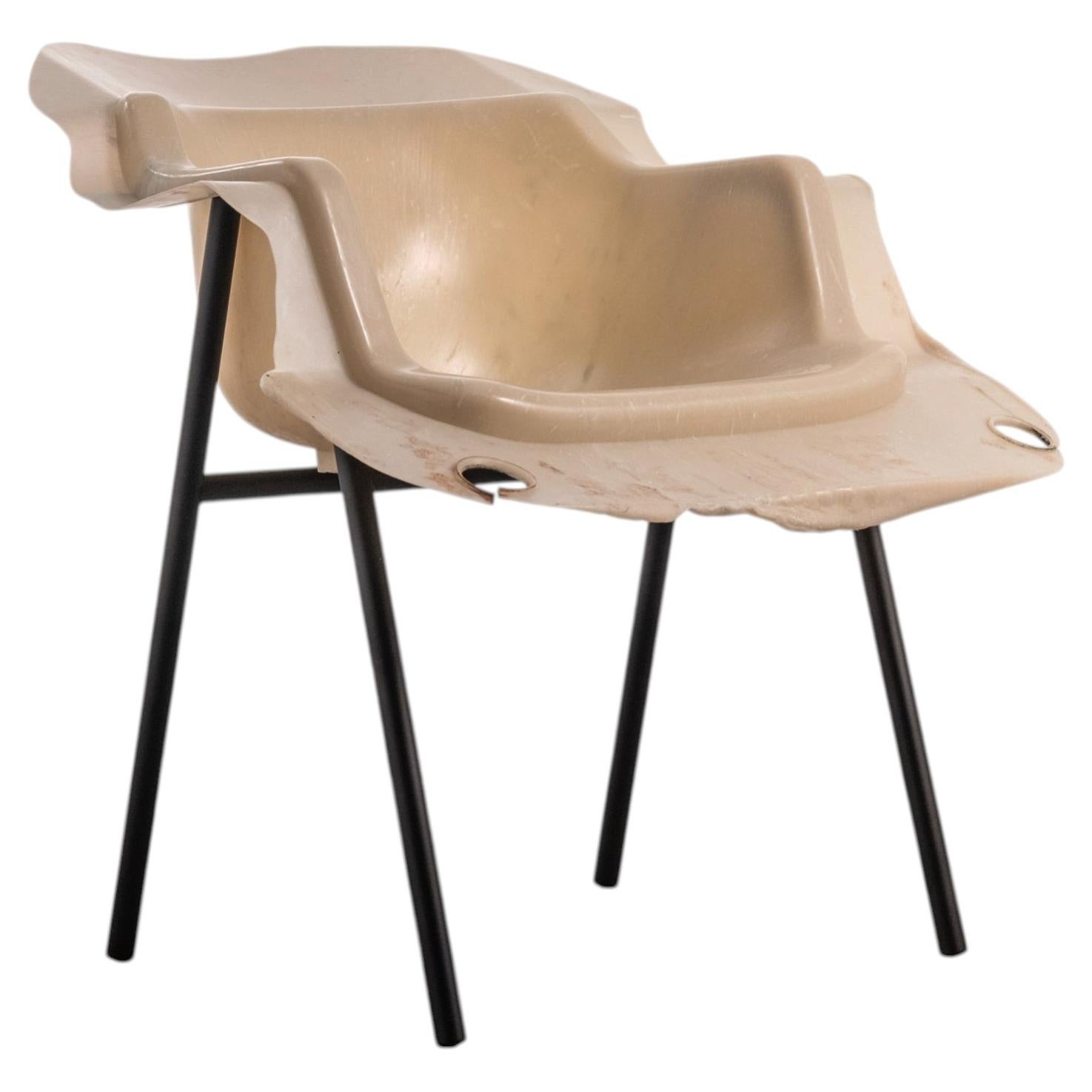 Oiko Design Office BL05 Armchair, Black Recycled Plastic, Modern Style