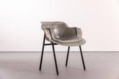Oiko Design Office GR09 Armchair, Black Recycled Plastic, Modern Style